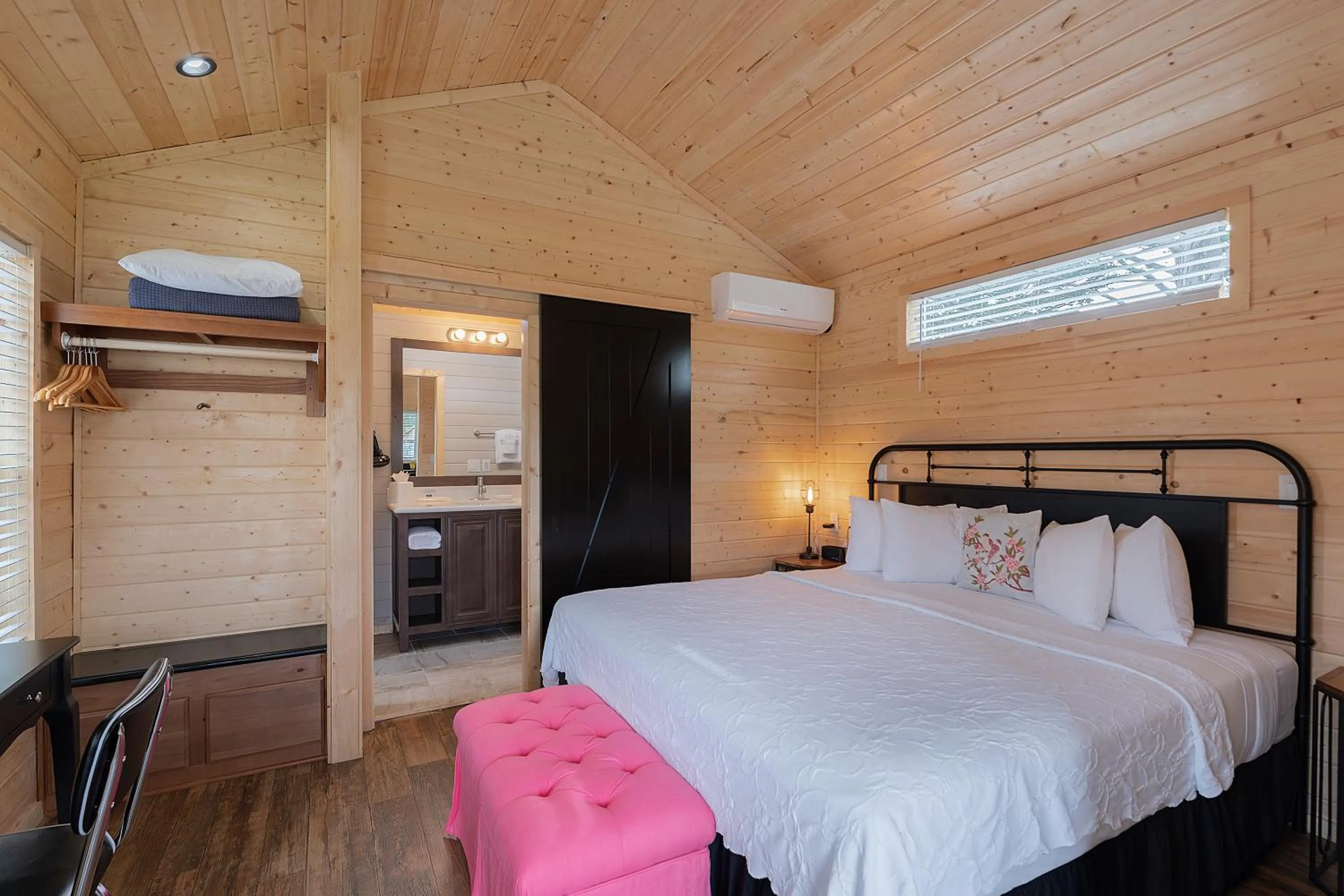 Bed in Carmel River Inn & Cottages