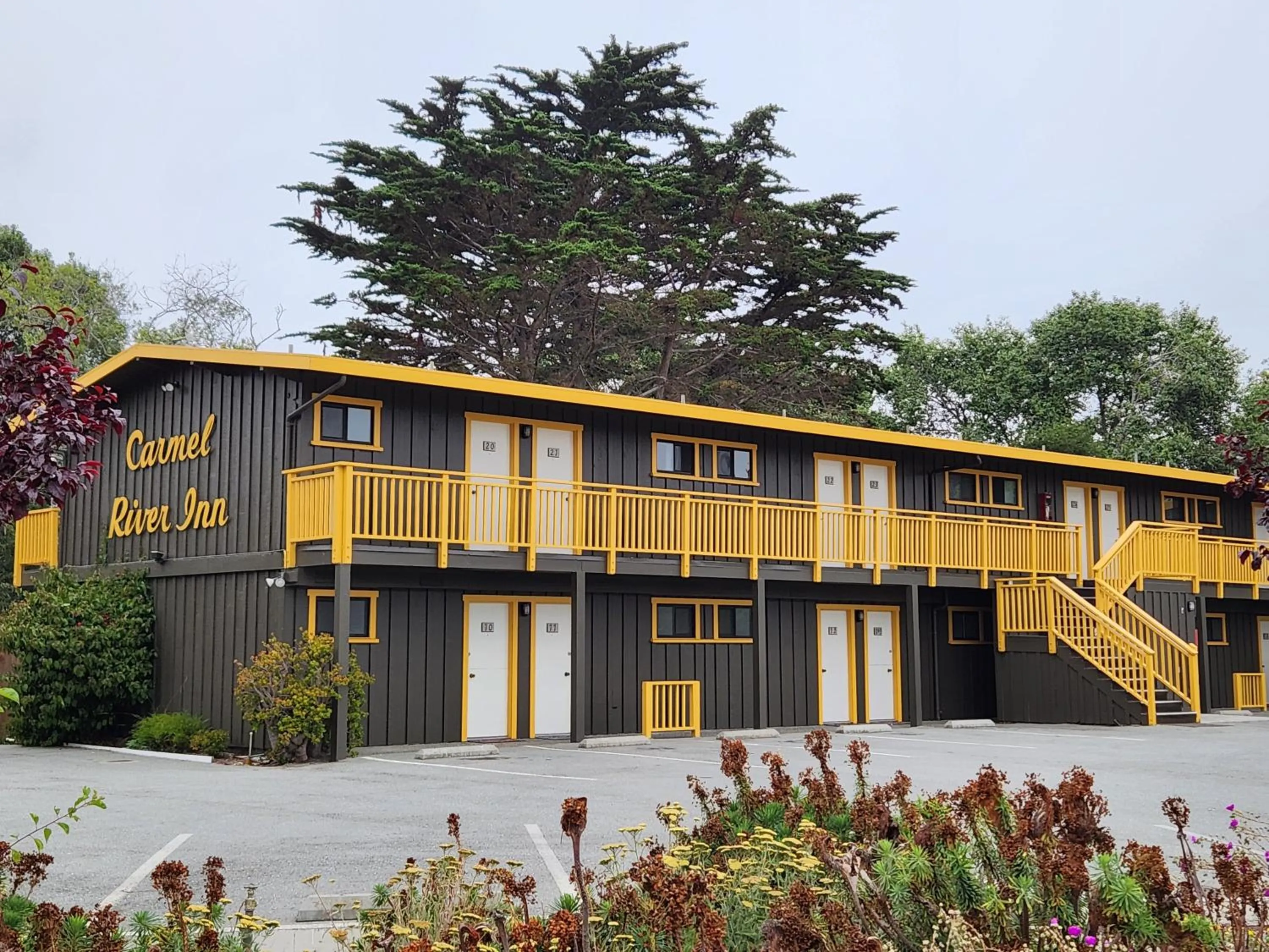Facade/entrance in Carmel River Inn & Cottages