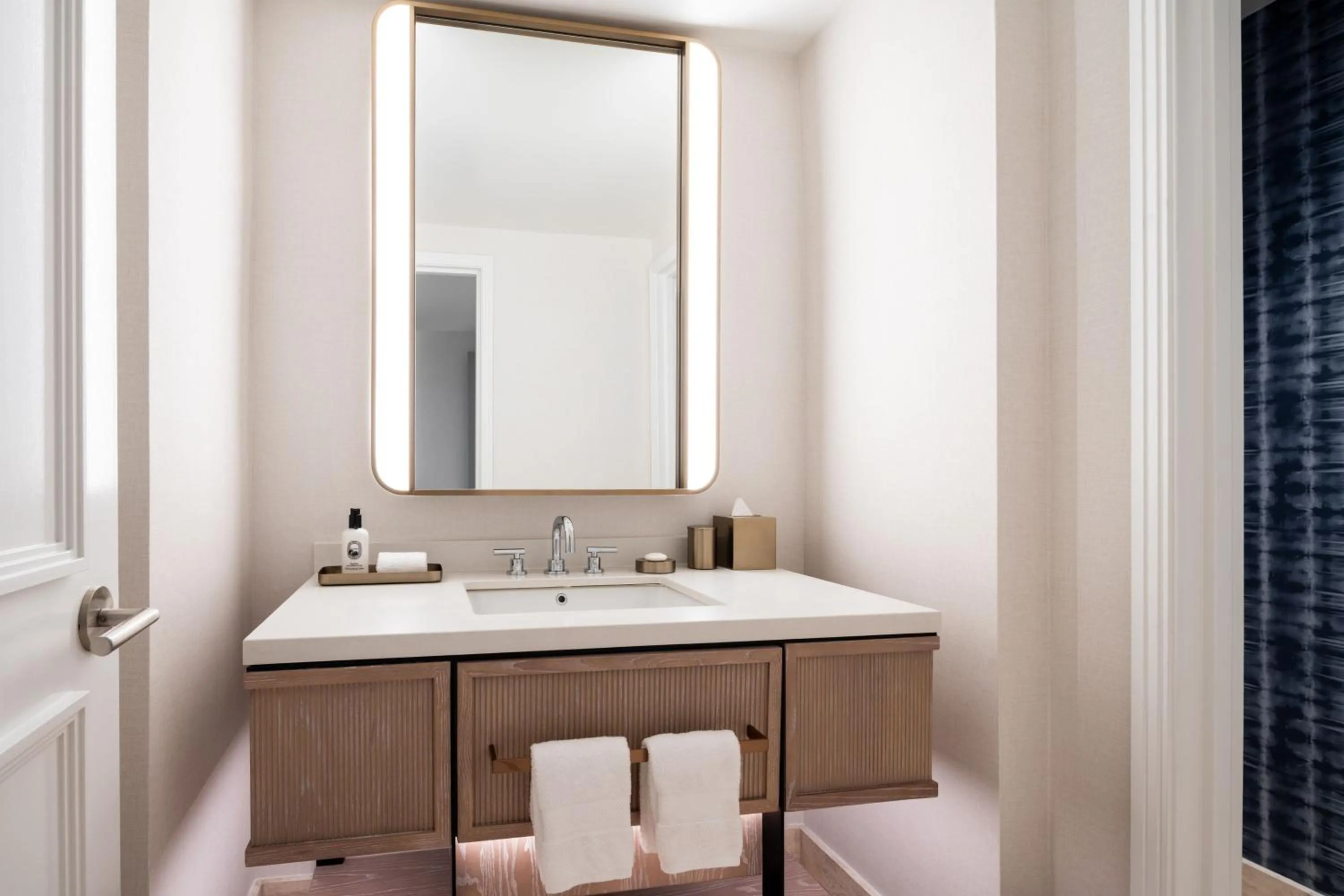 Bathroom in The Ritz-Carlton Dallas, Las Colinas