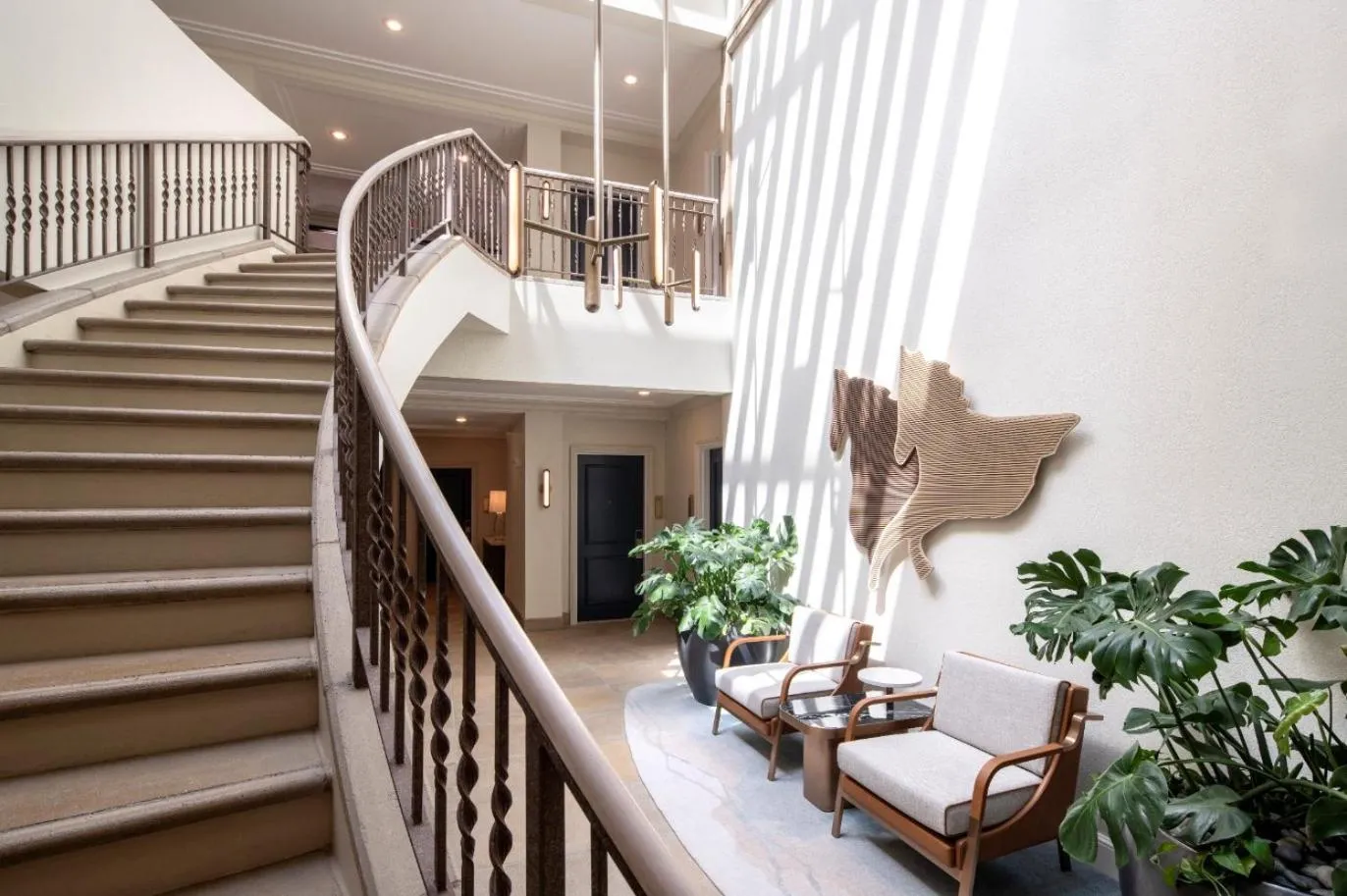 The Ritz-Carlton Dallas, Las Colinas