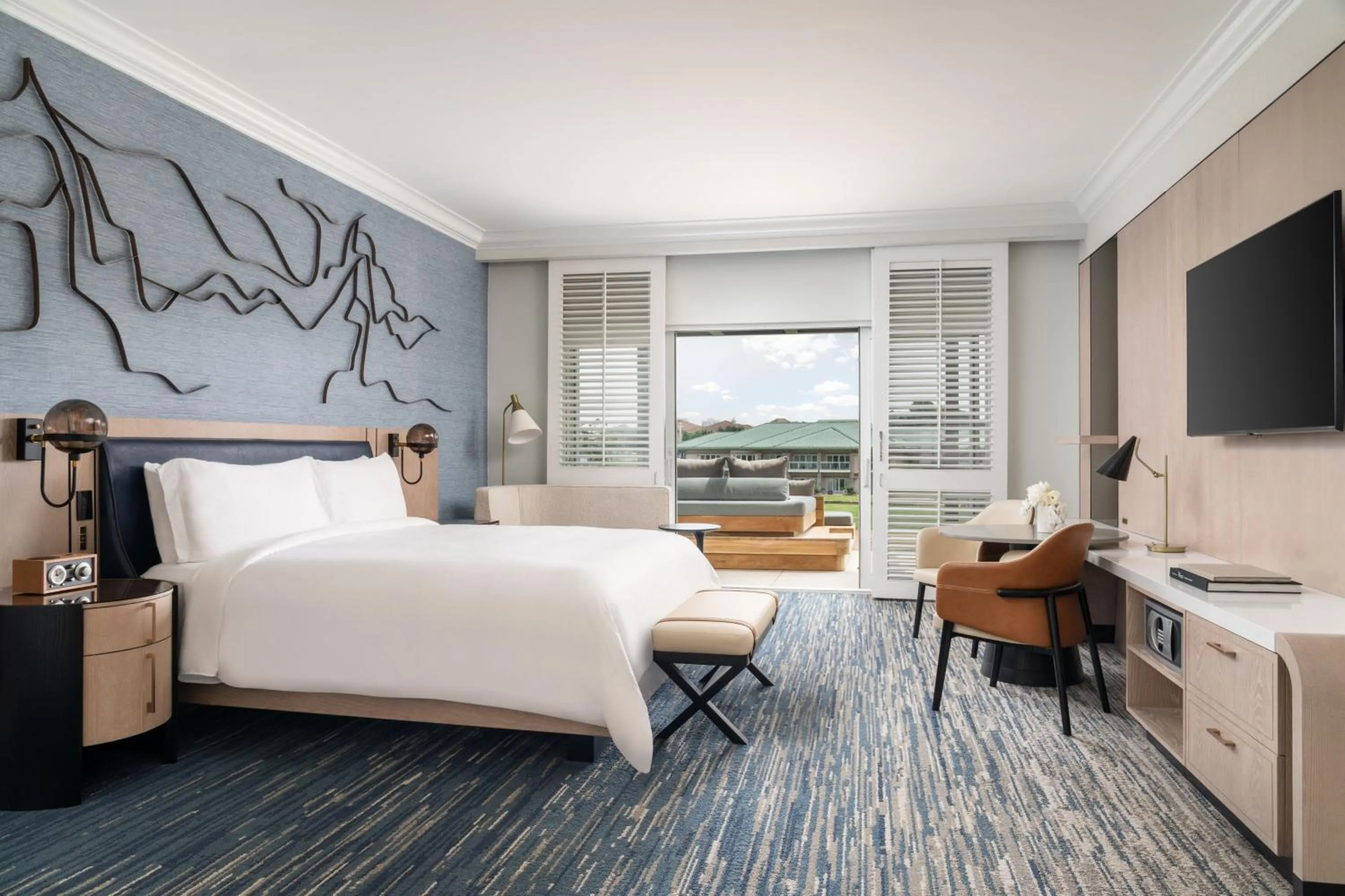 Other, Bed in The Ritz-Carlton Dallas, Las Colinas