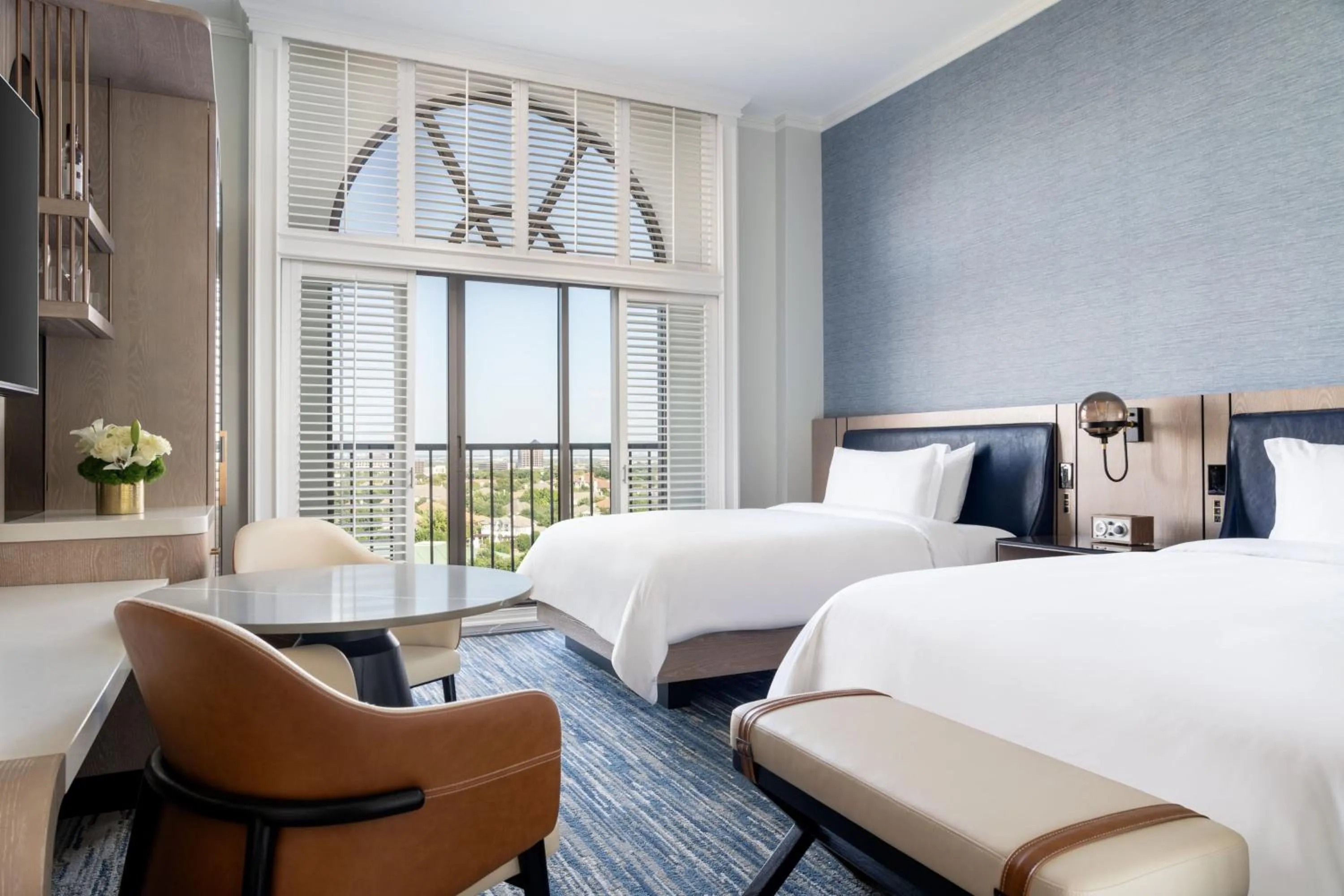 Bedroom, Bed in The Ritz-Carlton Dallas, Las Colinas