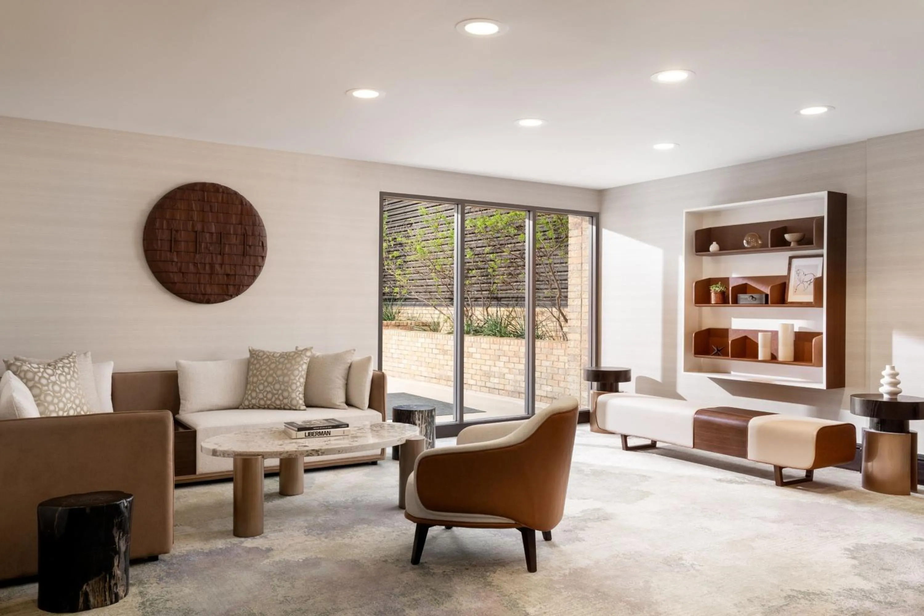 Living room in The Ritz-Carlton Dallas, Las Colinas