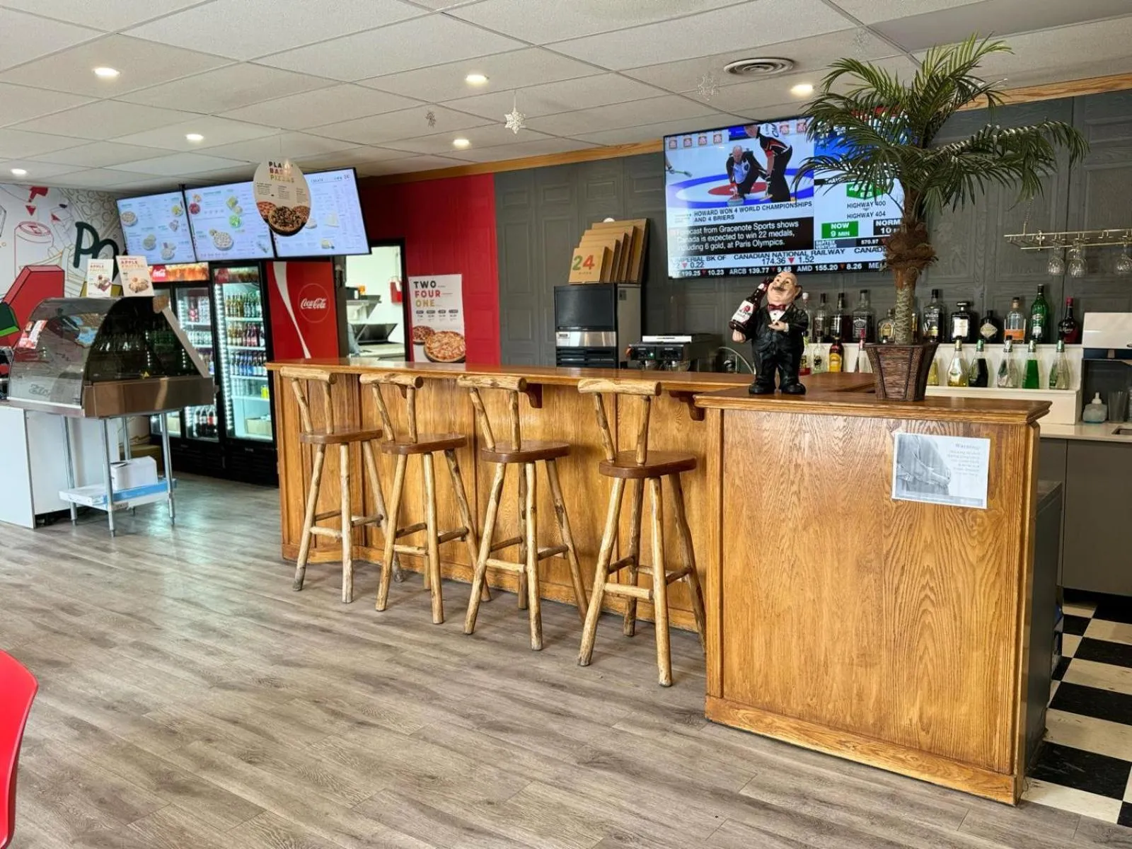 Restaurant/places to eat in Thriftlodge Cochrane