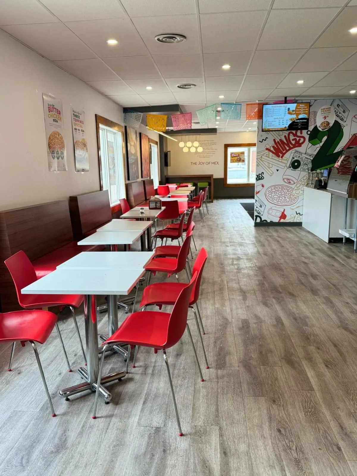 Restaurant/places to eat in Thriftlodge Cochrane