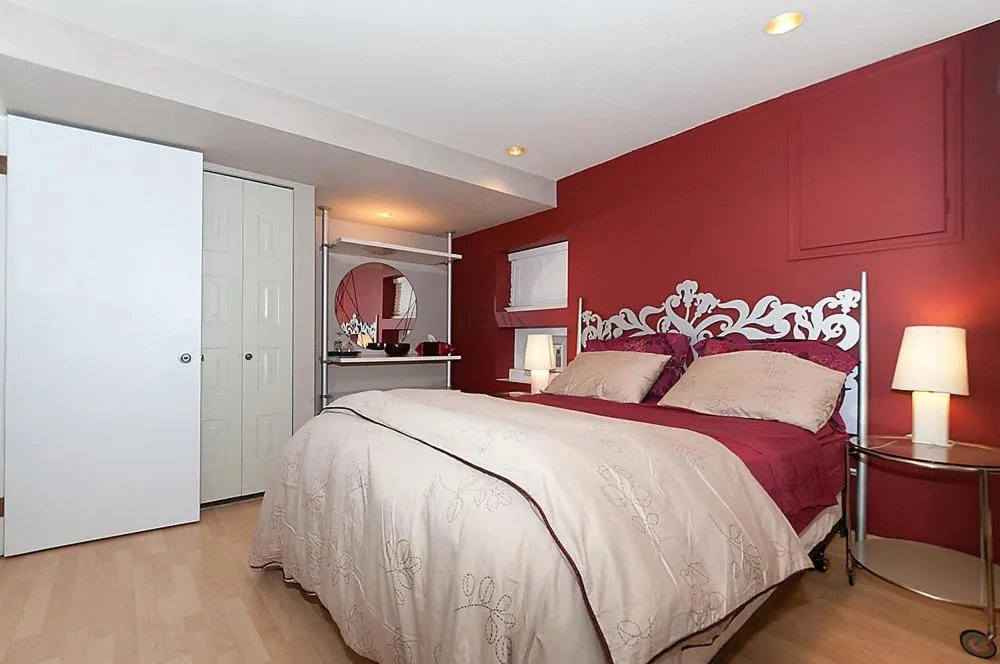 Bedroom, Bed in House On Dunbar B&B