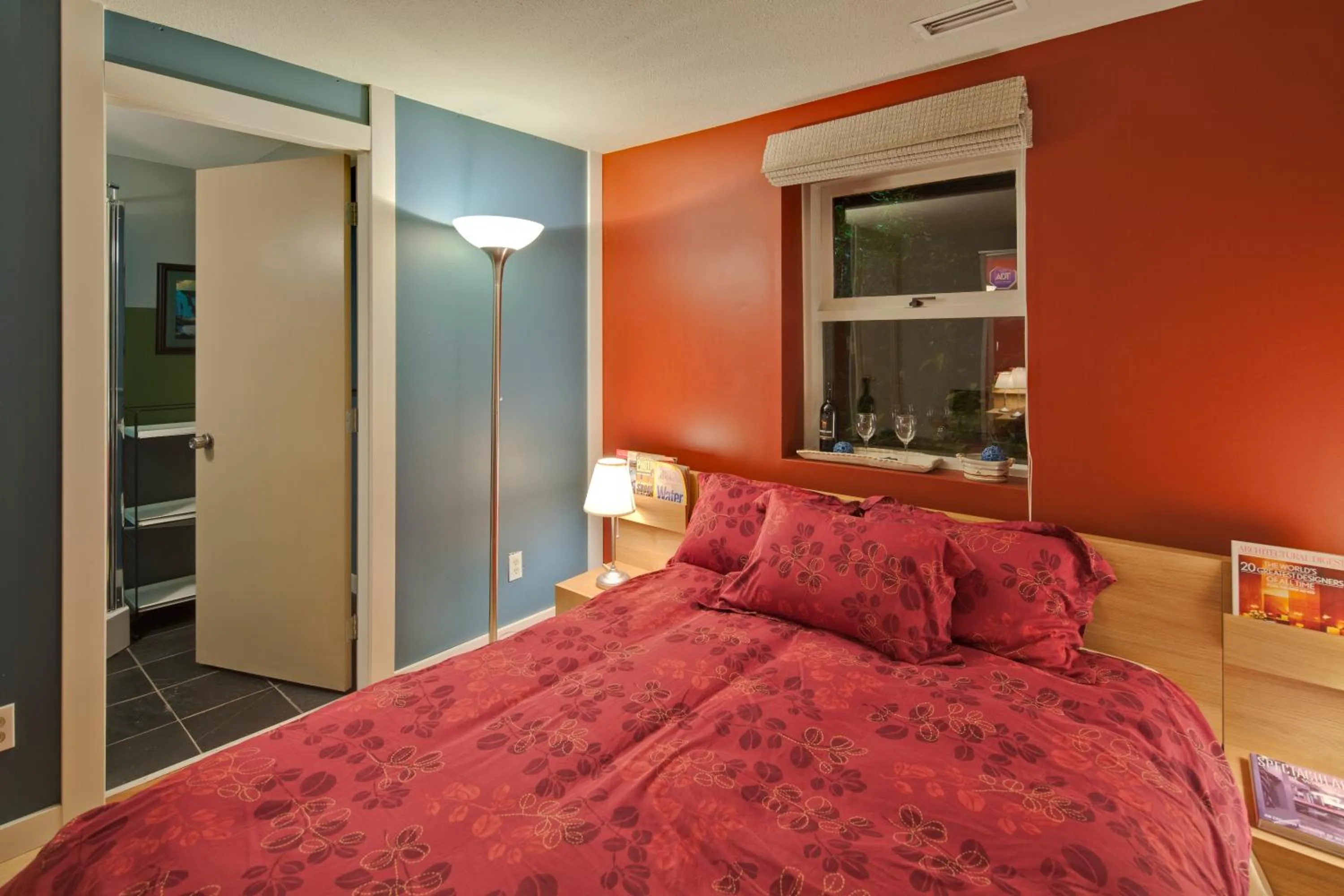 Bedroom, Bed in House On Dunbar B&B