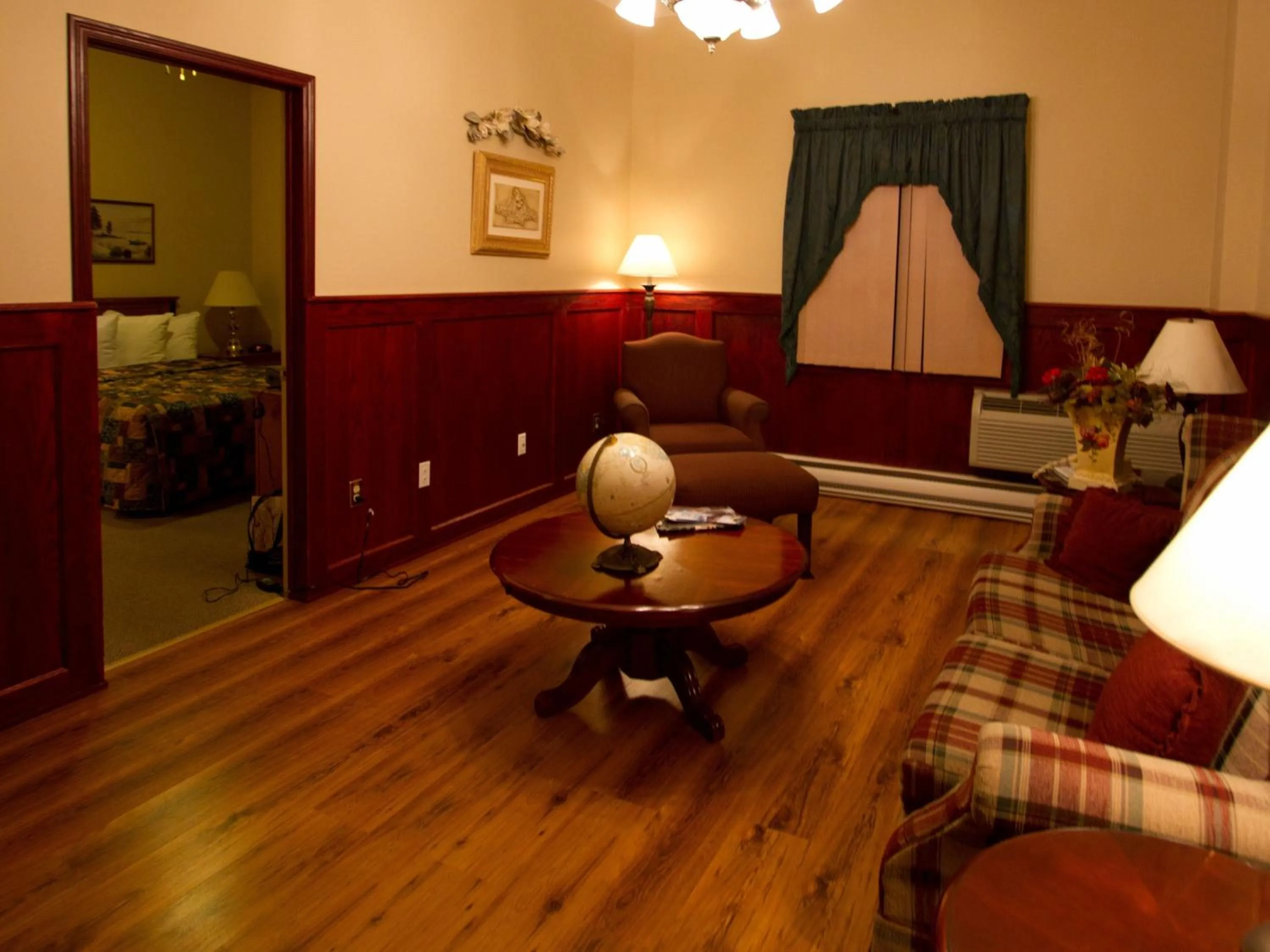 Kitchen or kitchenette, Bed in Hotel Port Aux Basques