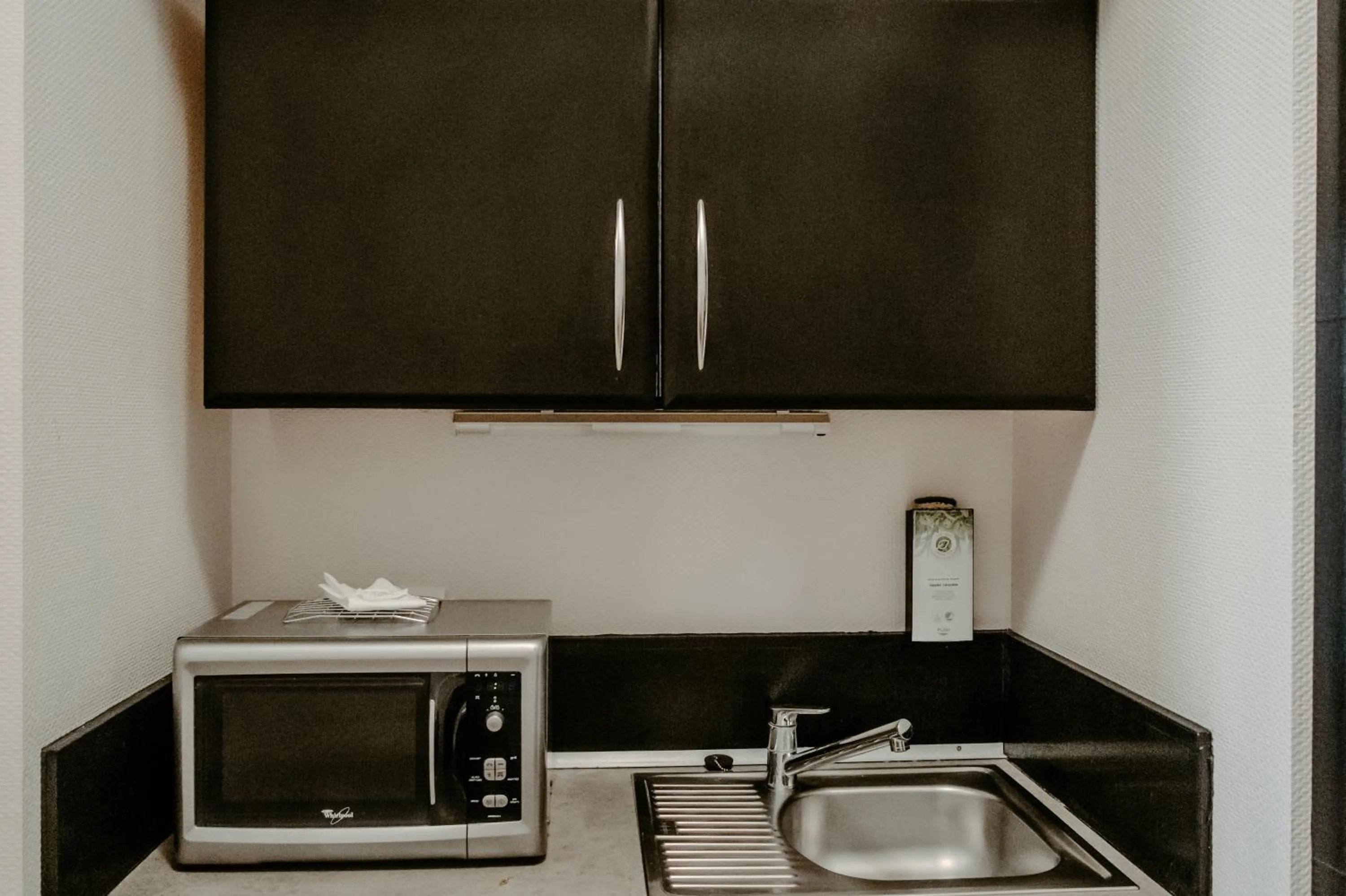 Kitchen or kitchenette in Tulip Inn Honfleur Residence & Spa