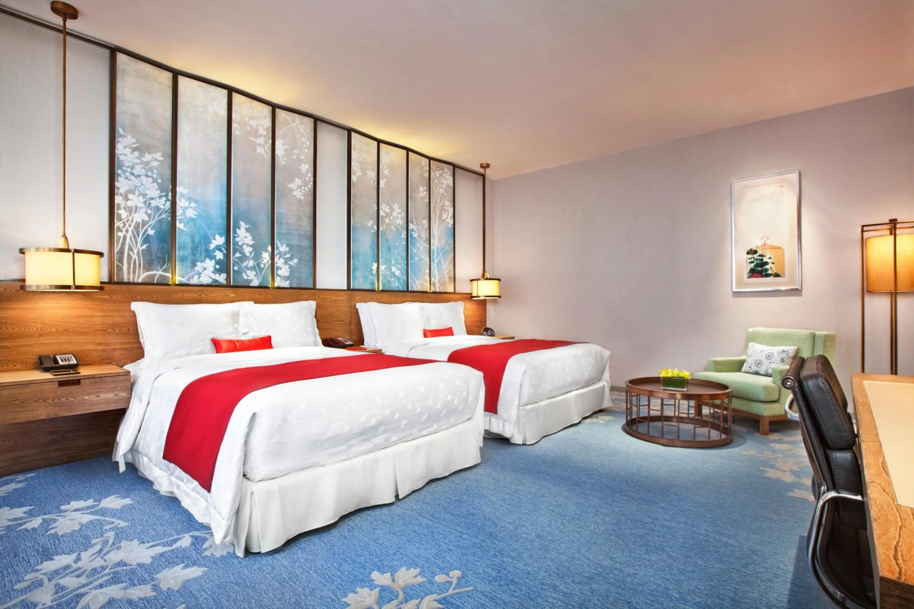 Premium Room in HUALUXE Shanghai Twelve At Hengshan