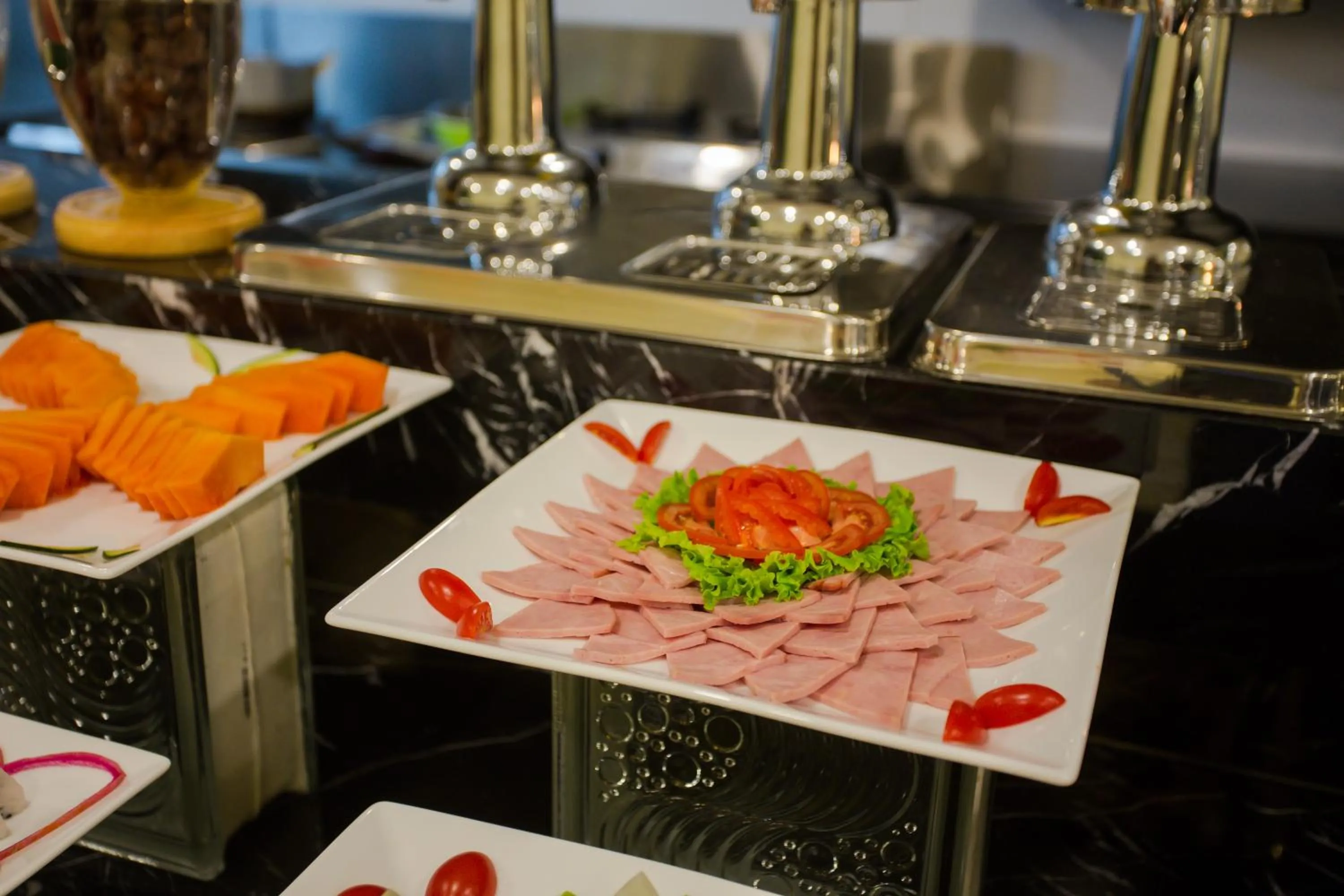 Food and drinks in La Santé Hotel & Spa