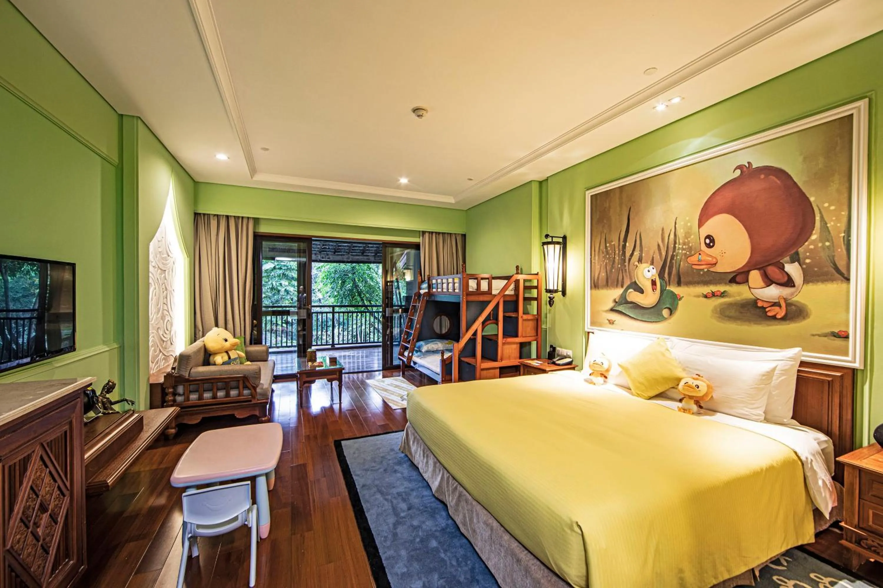 Photo of the whole room, Bed in InterContinental Xishuangbanna Resort by IHG