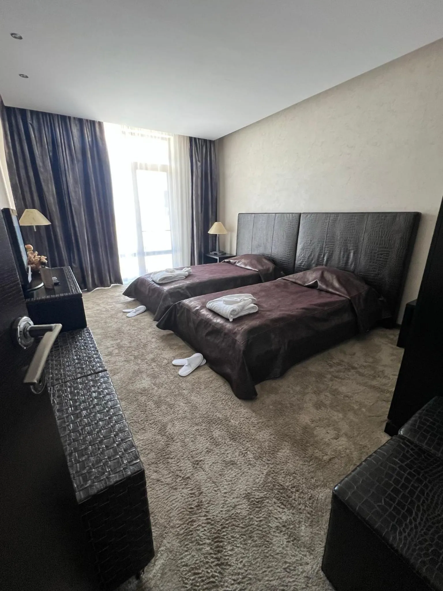 Bed in Garden of Eden Complex