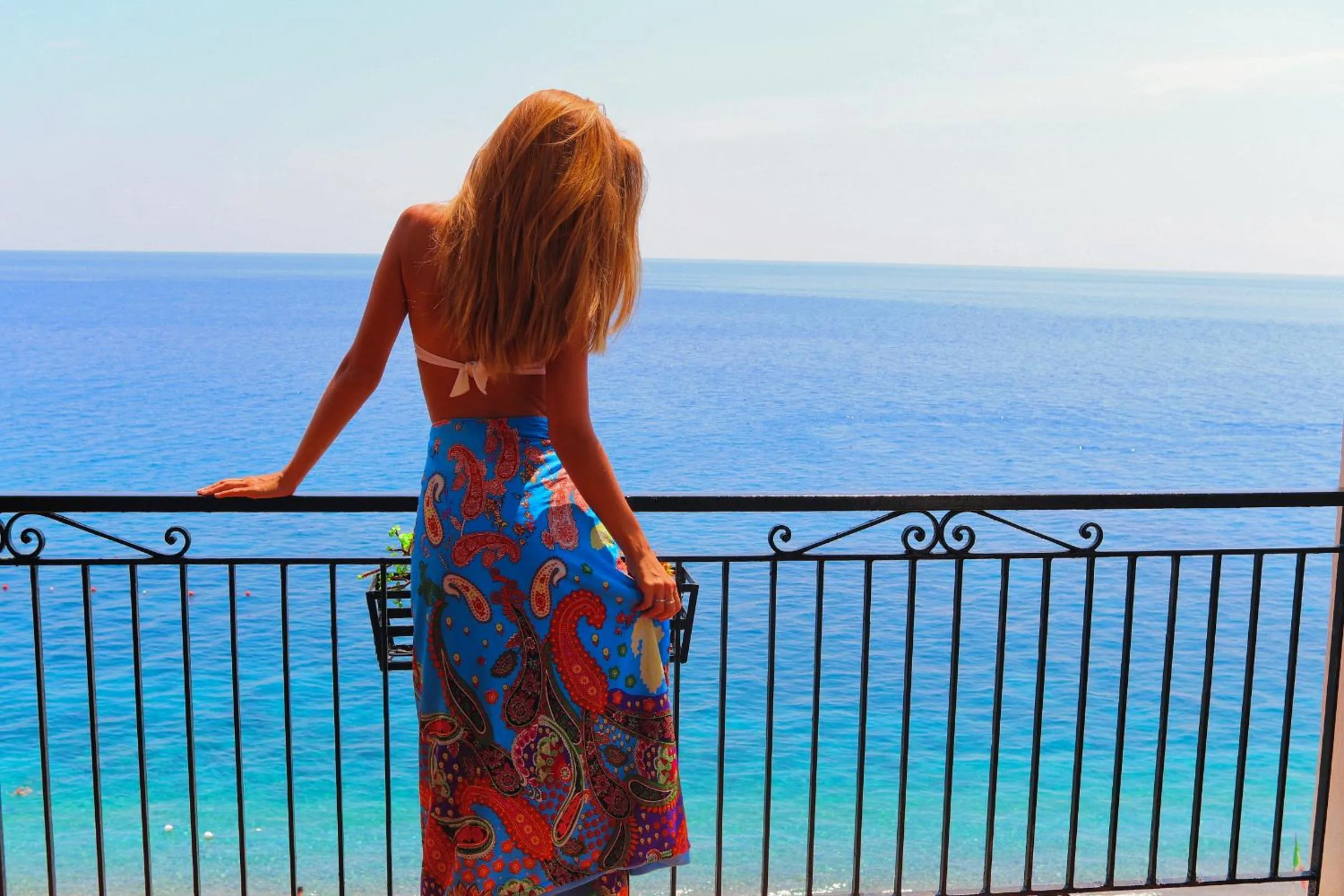 People in Park Hotel Silemi