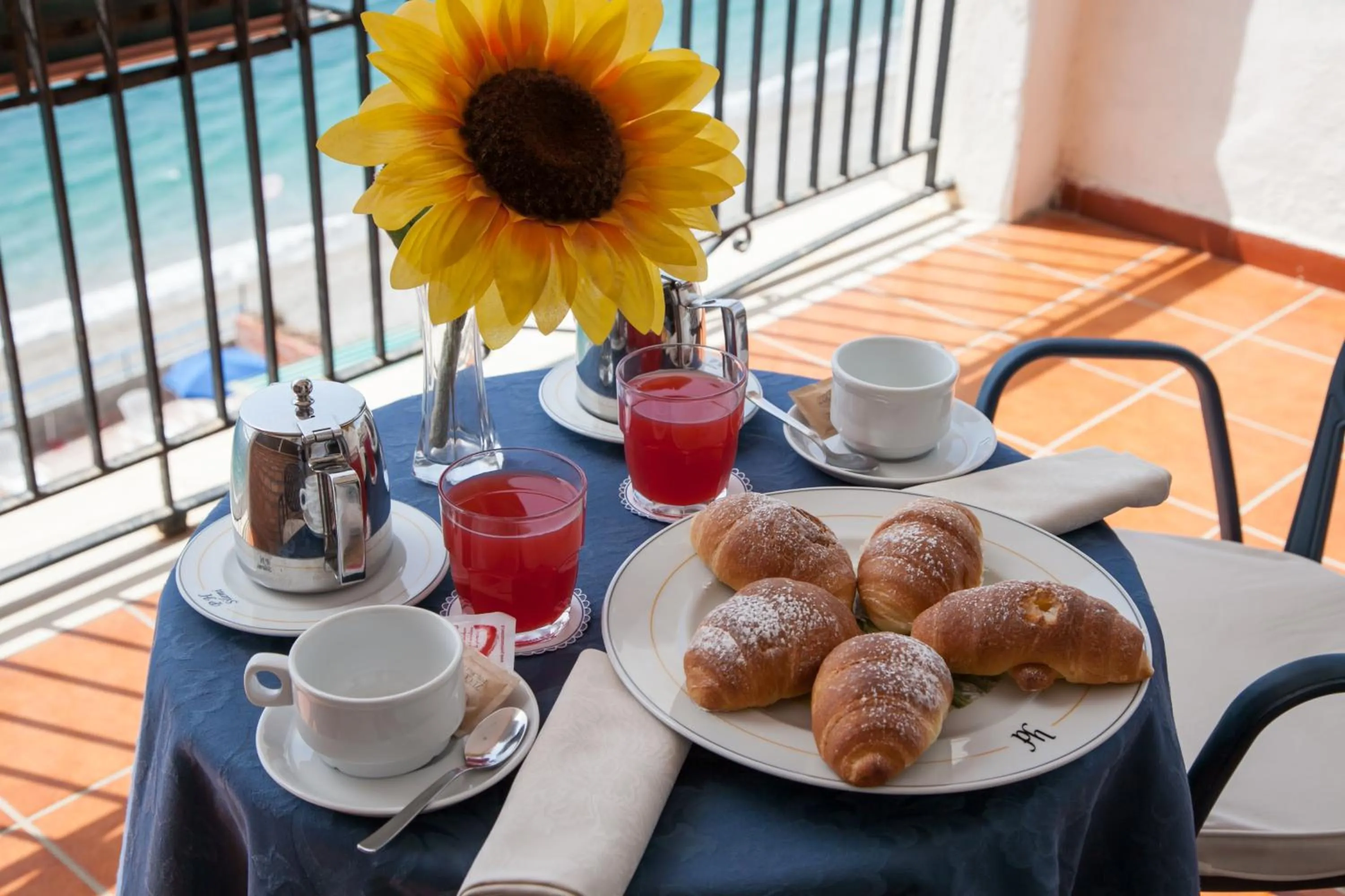 Sea view in Park Hotel Silemi