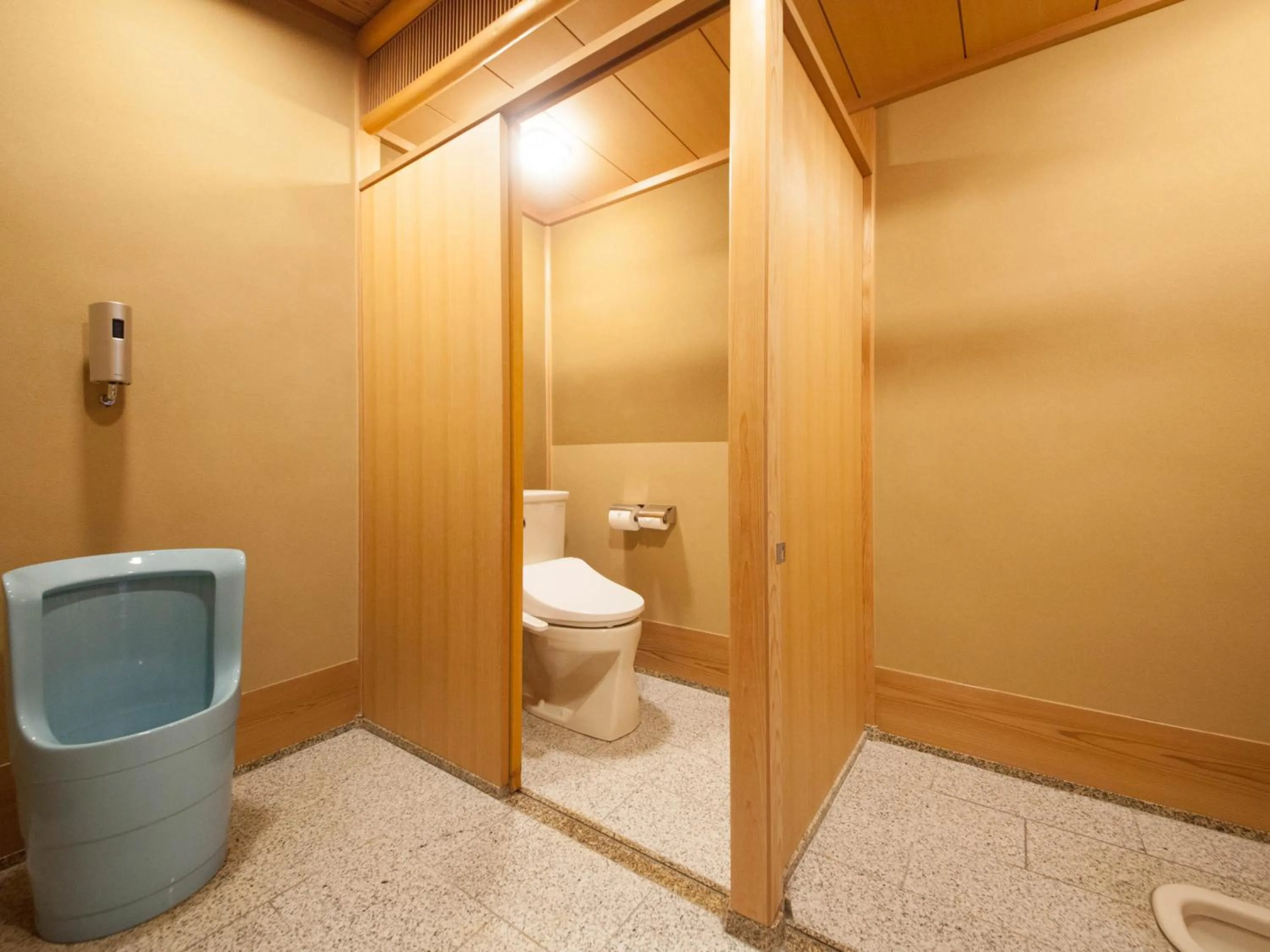 Yamashiro Onsen Miyabi no Yado Kaga Hyakumangoku