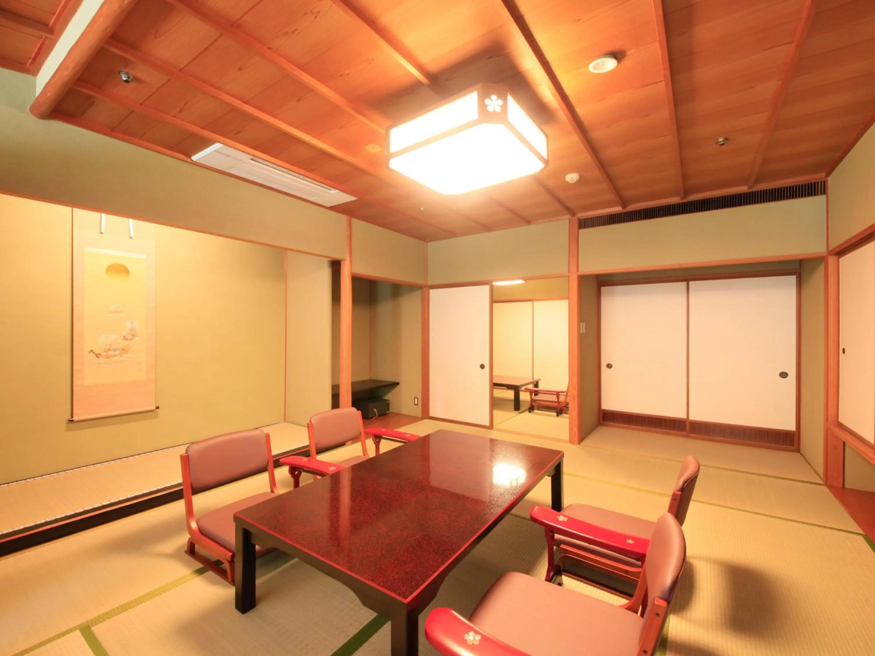 Yamashiro Onsen Miyabi no Yado Kaga Hyakumangoku