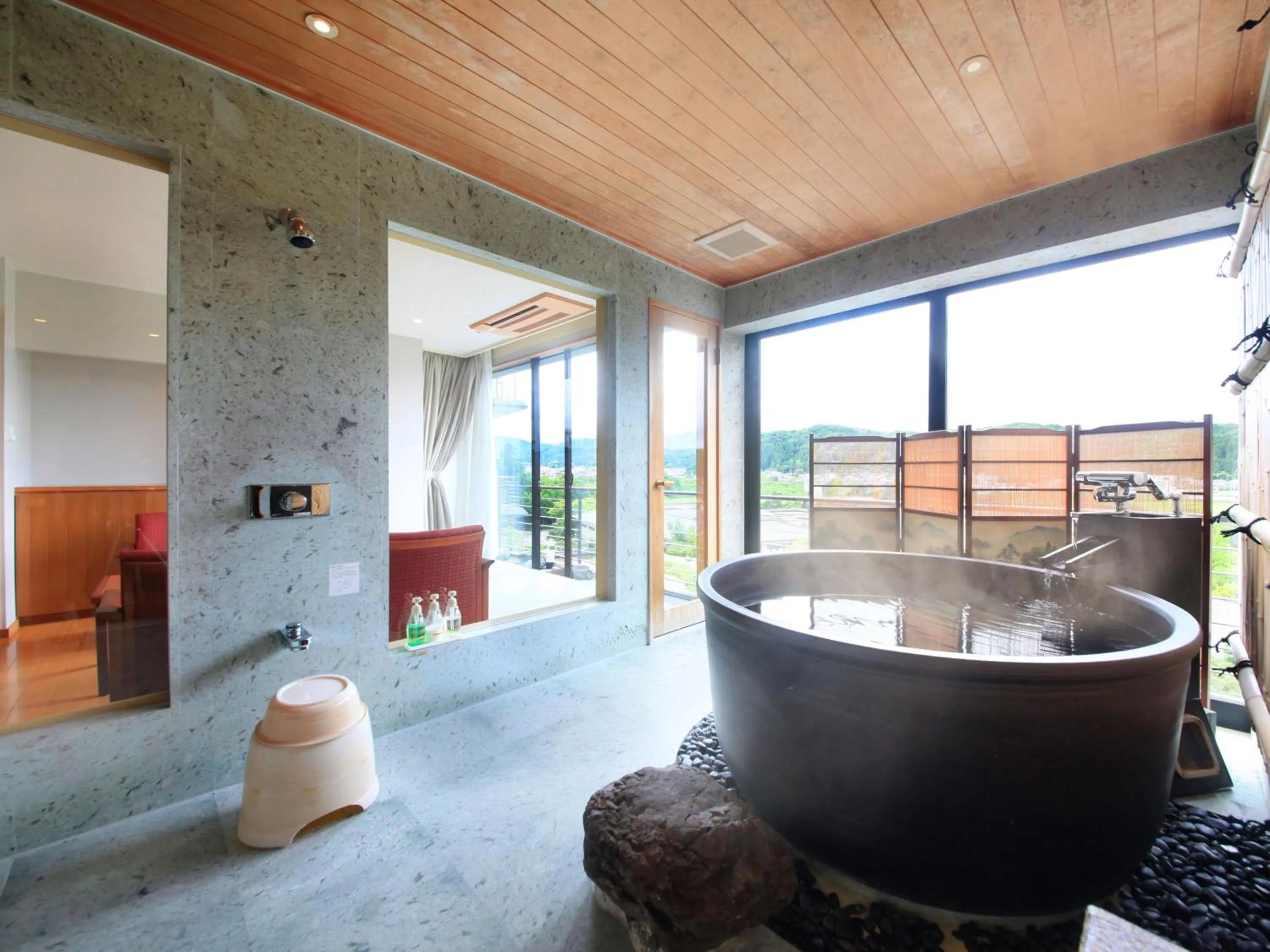 Yamashiro Onsen Miyabi no Yado Kaga Hyakumangoku