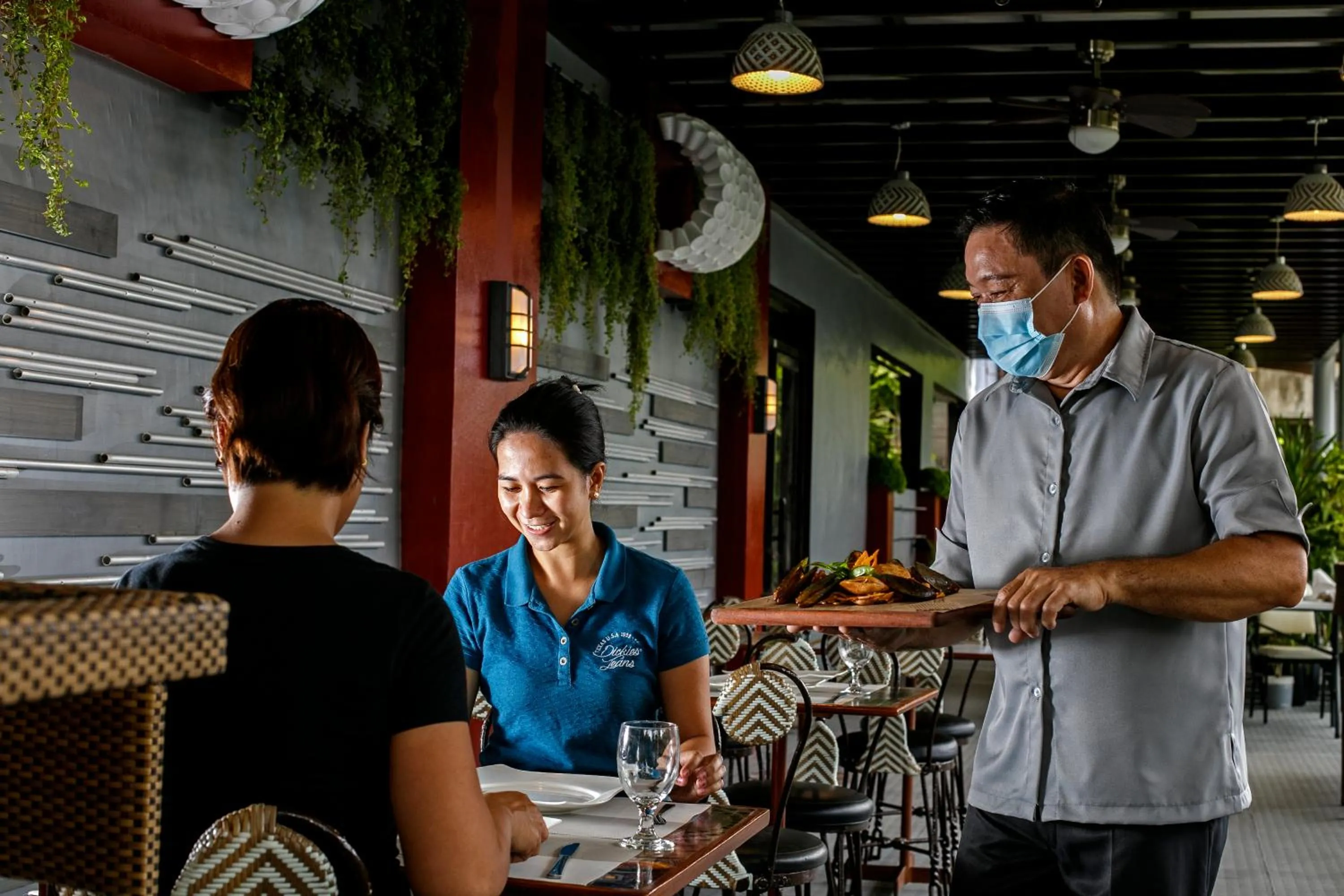 Restaurant/places to eat in The Bellavista Hotel