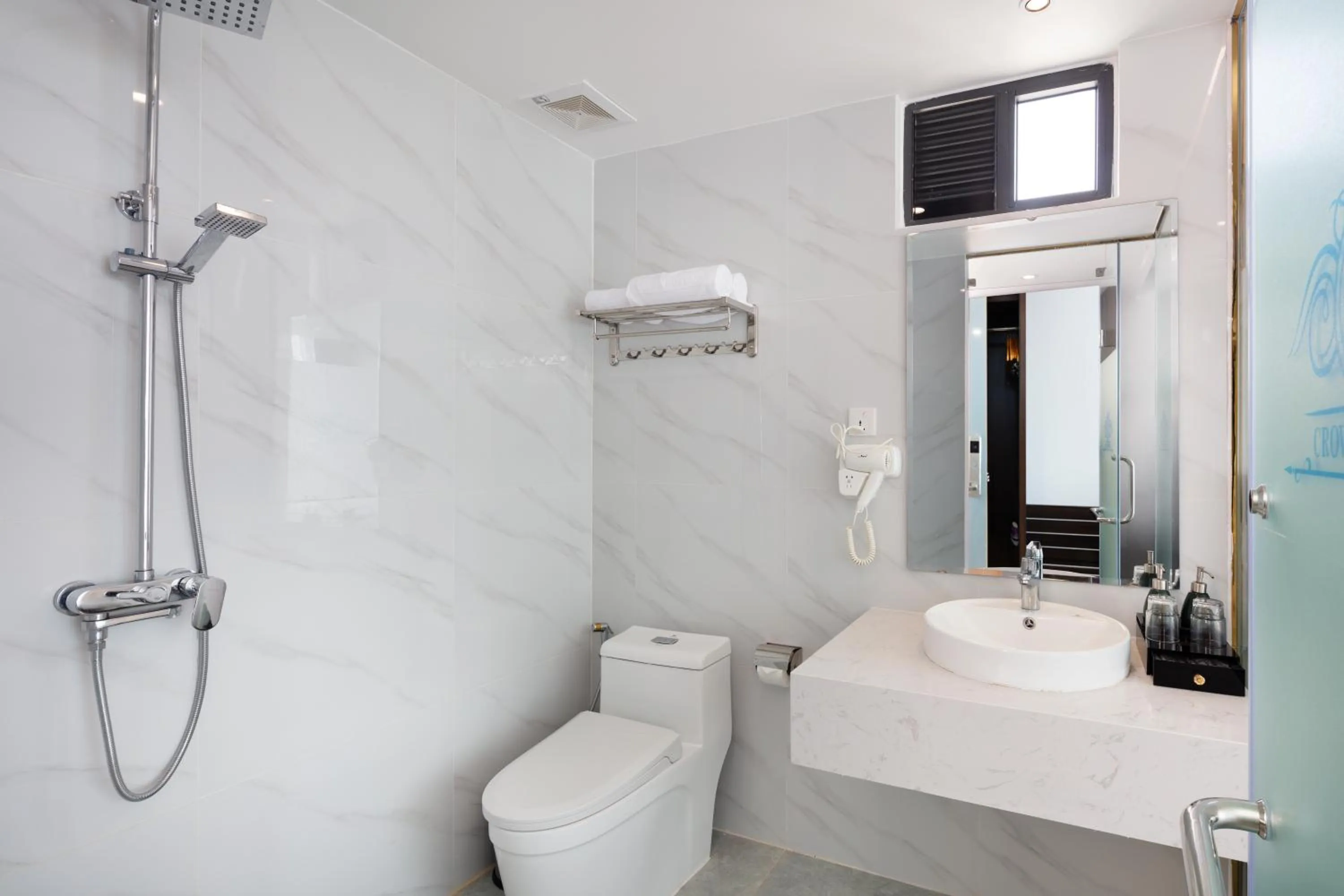 Shower in Crown Hotel Nha Trang