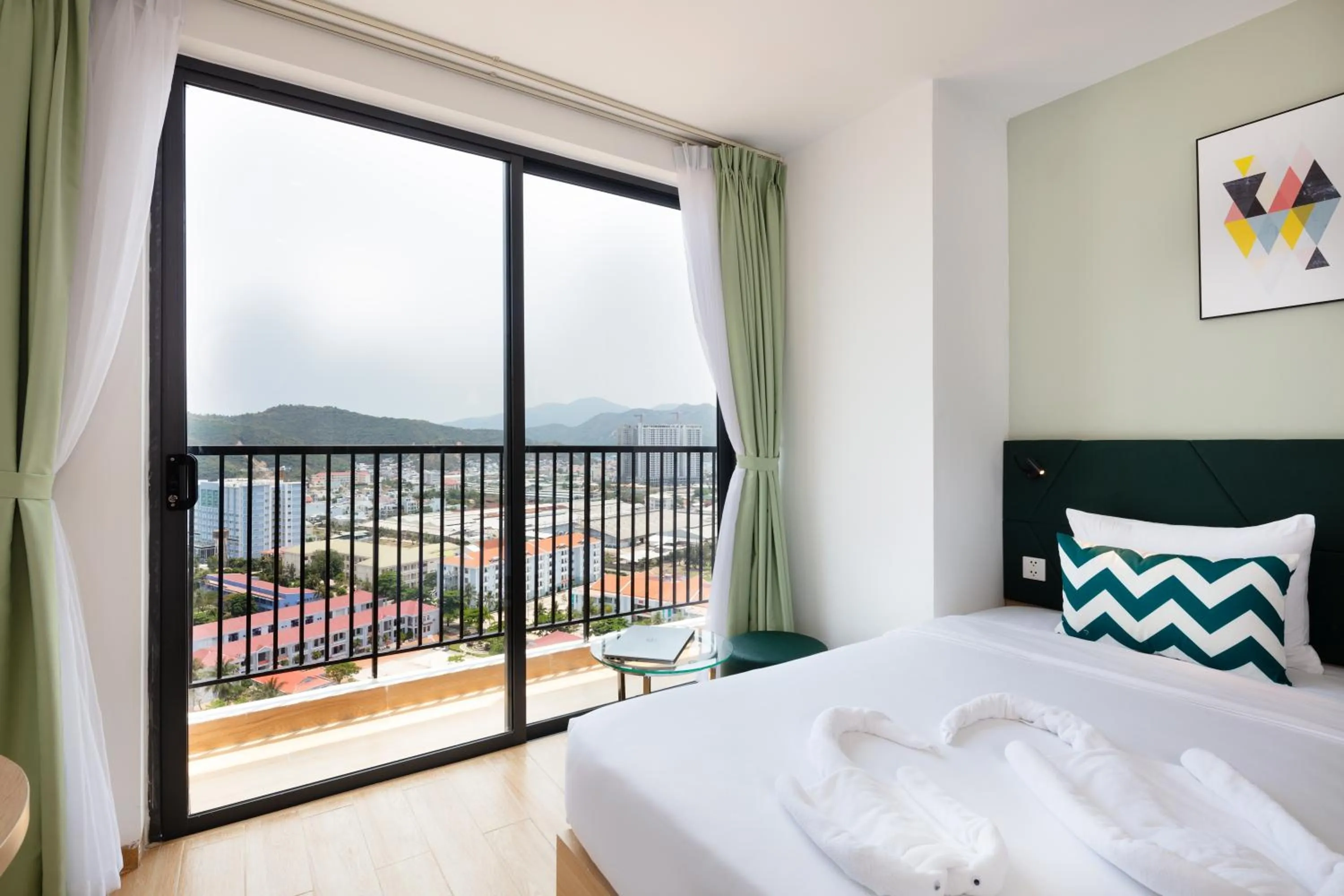 Mountain view, Bed in Crown Hotel Nha Trang