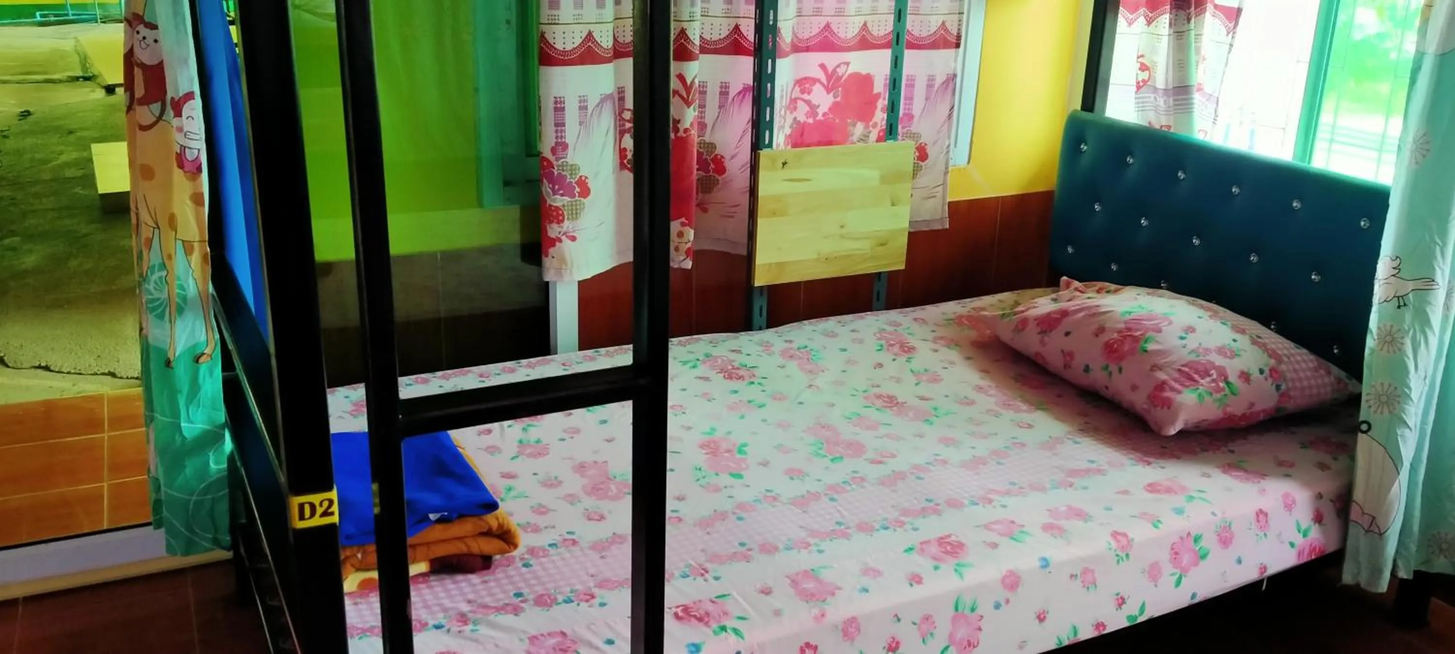 Bed in RuengsriSiri Guesthouse