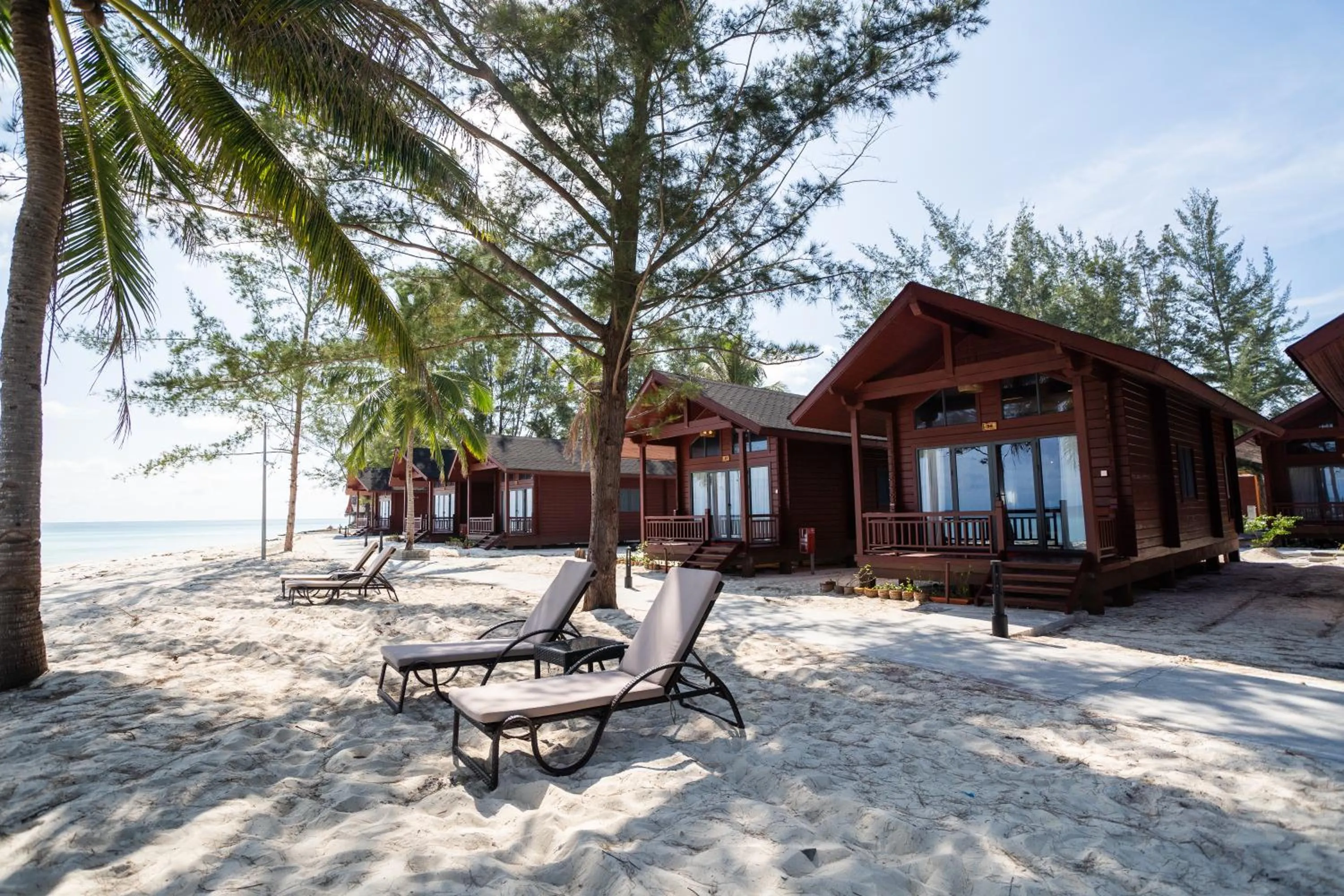 Beach in Sutera at Mantanani Island Resort & Spa