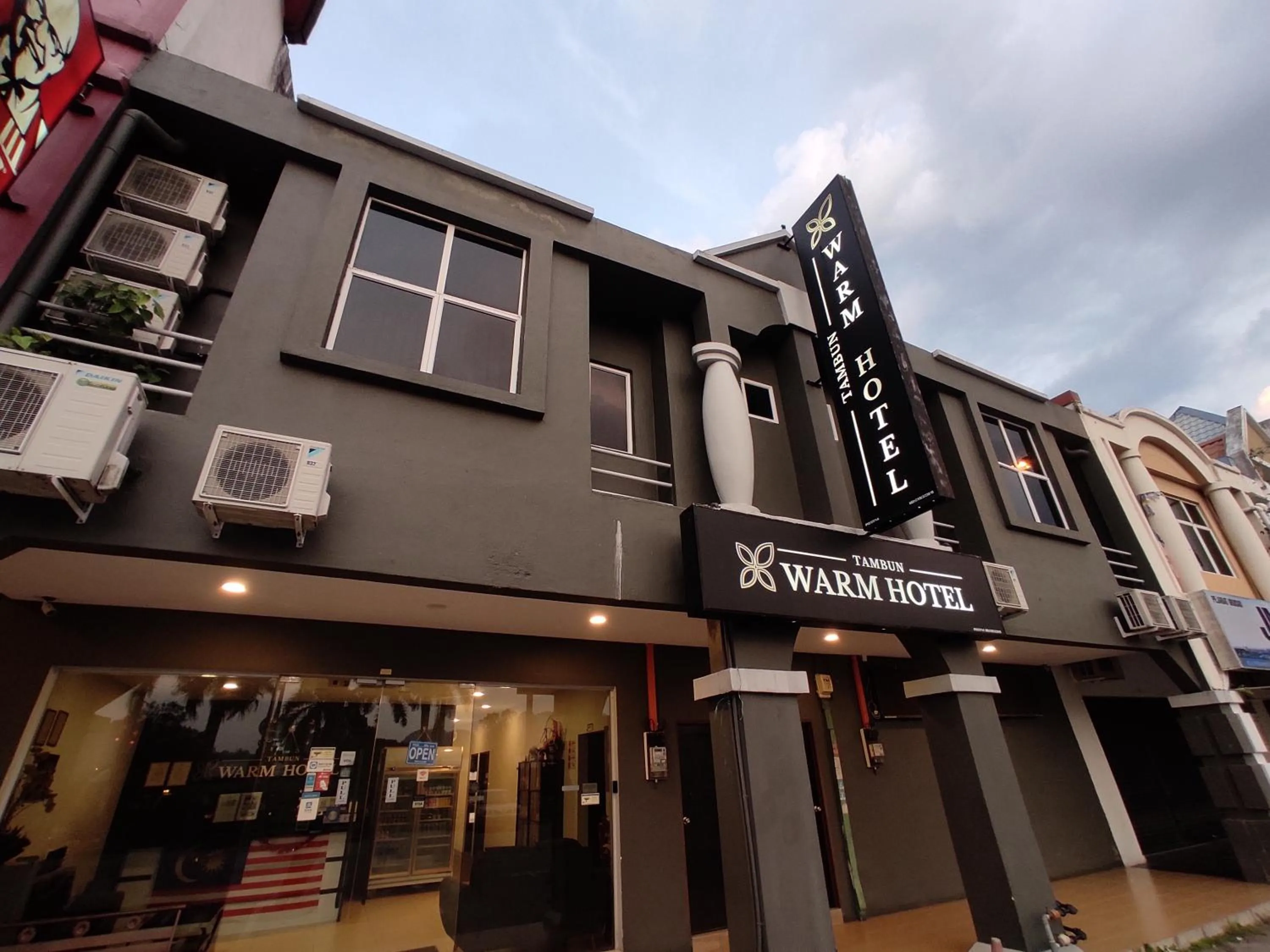 Property building in Tambun Warm Hotel