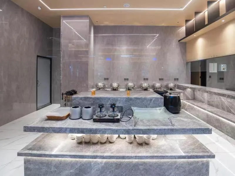 Restaurant/places to eat in Future Shangju Hotel