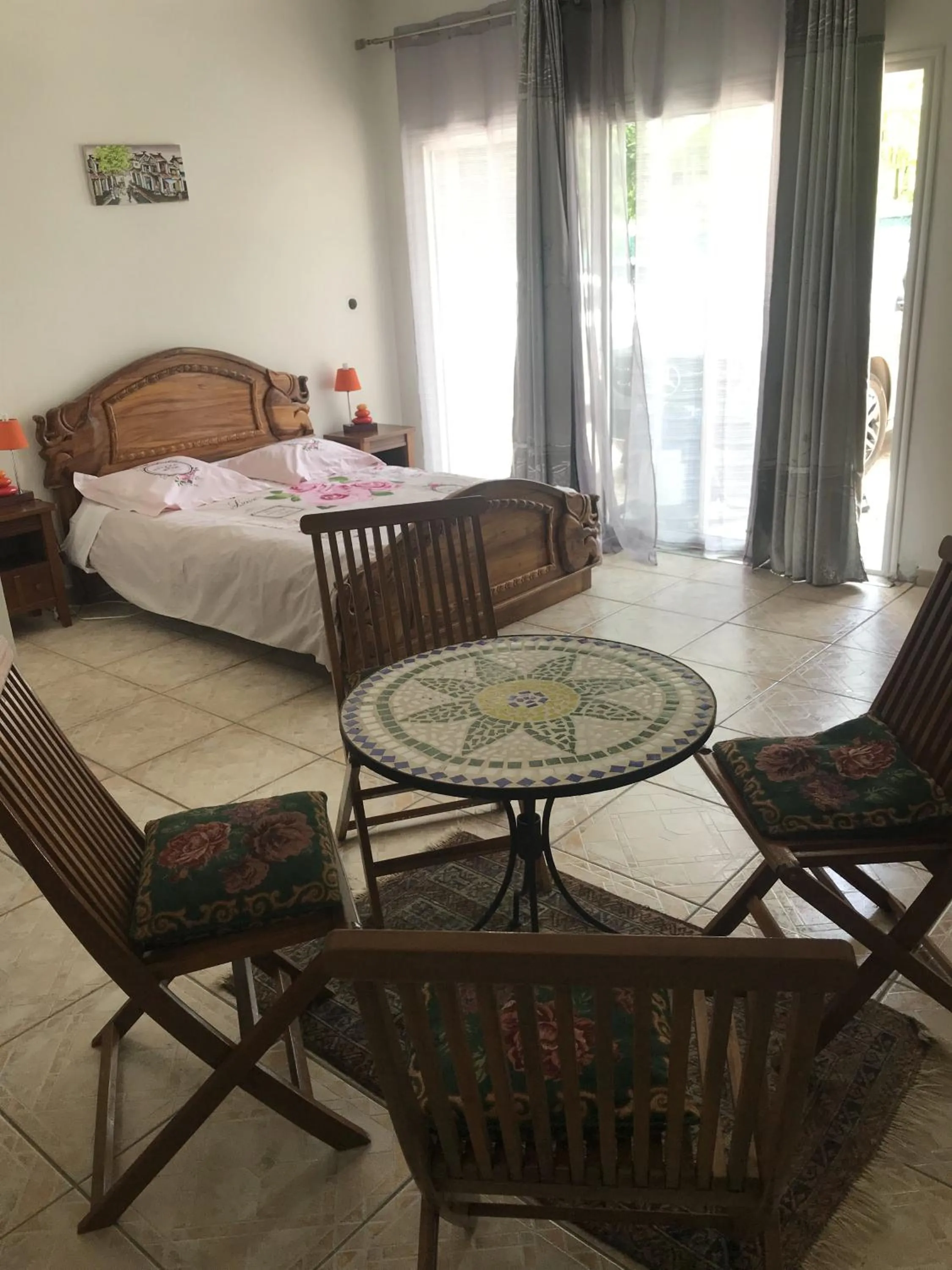 Bed in L'Escale Royale