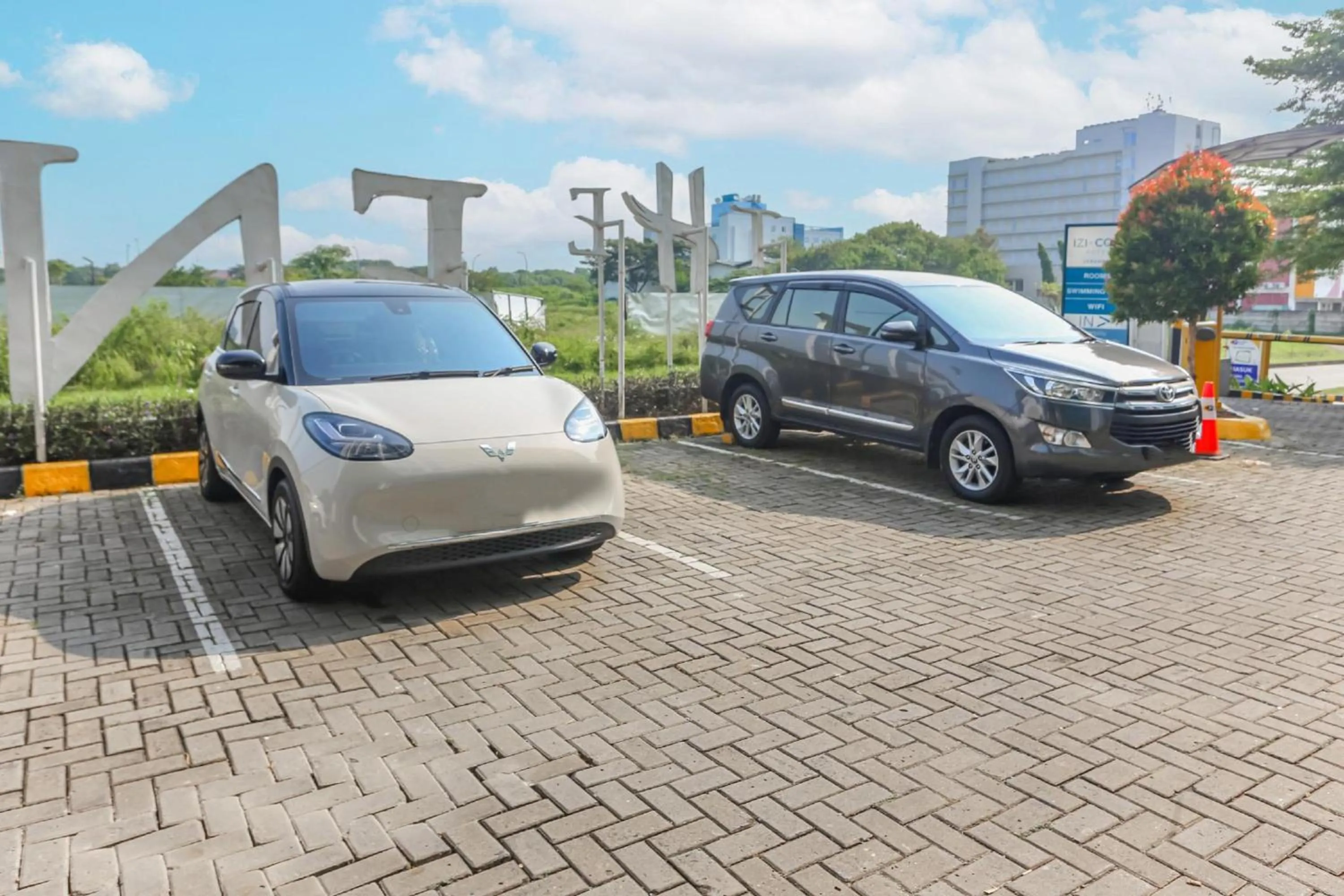 Parking in Collection O Cikarang Near President University Formerly Enviro