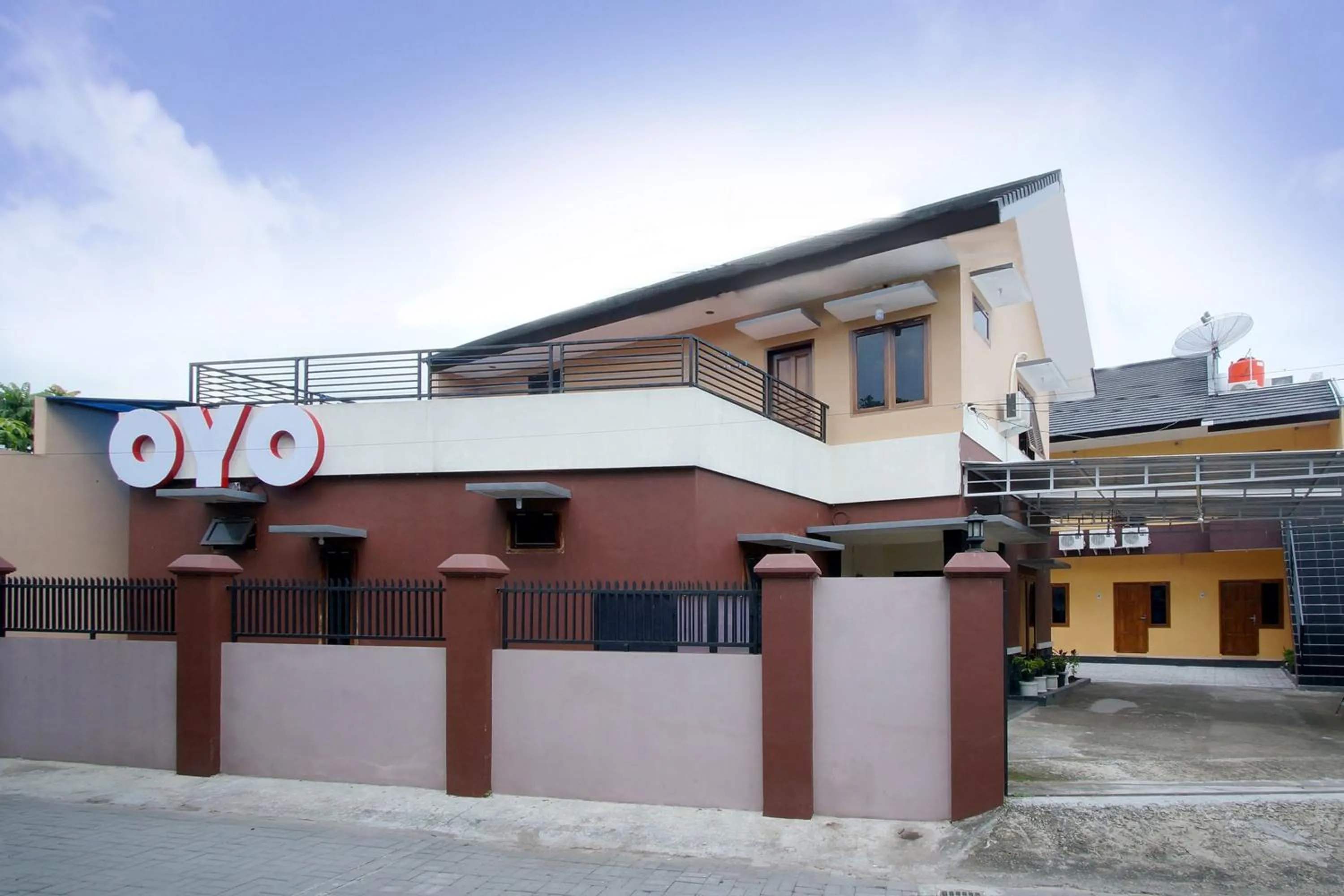 Property building in Hotel O near UGM formerly Bayang Brothers Guest House