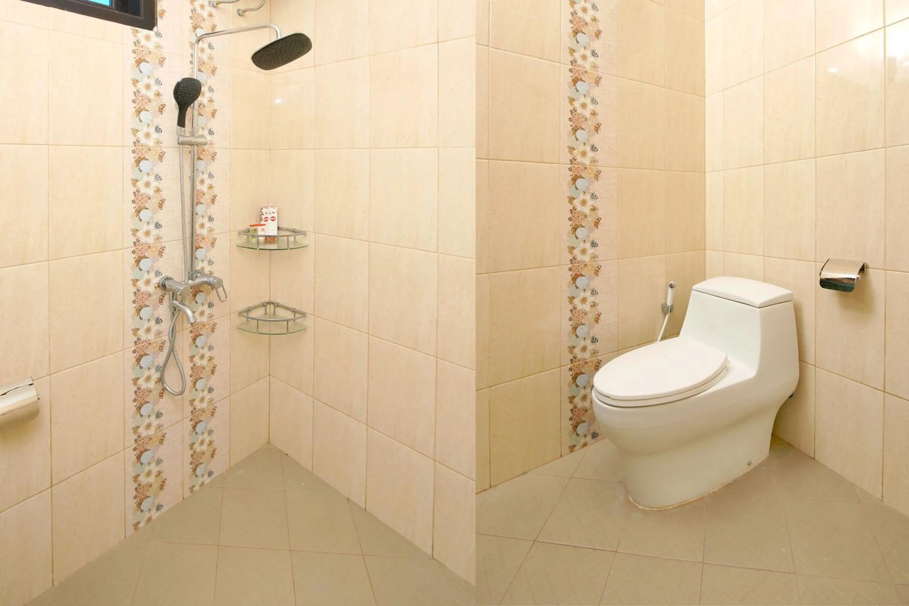 Bathroom in Hotel O near UGM formerly Bayang Brothers Guest House