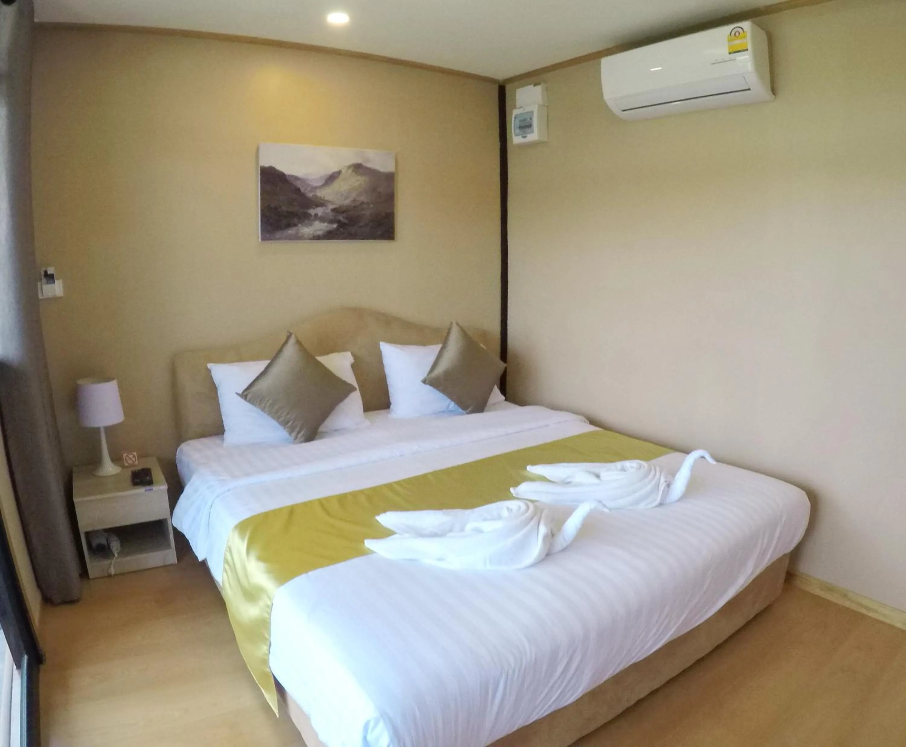 Bed in Marigold Aonang Resort