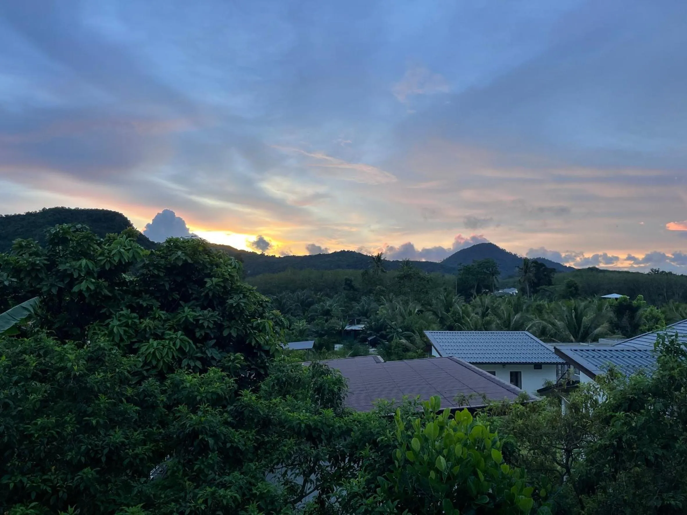 Restaurant/places to eat in Marigold Aonang Resort