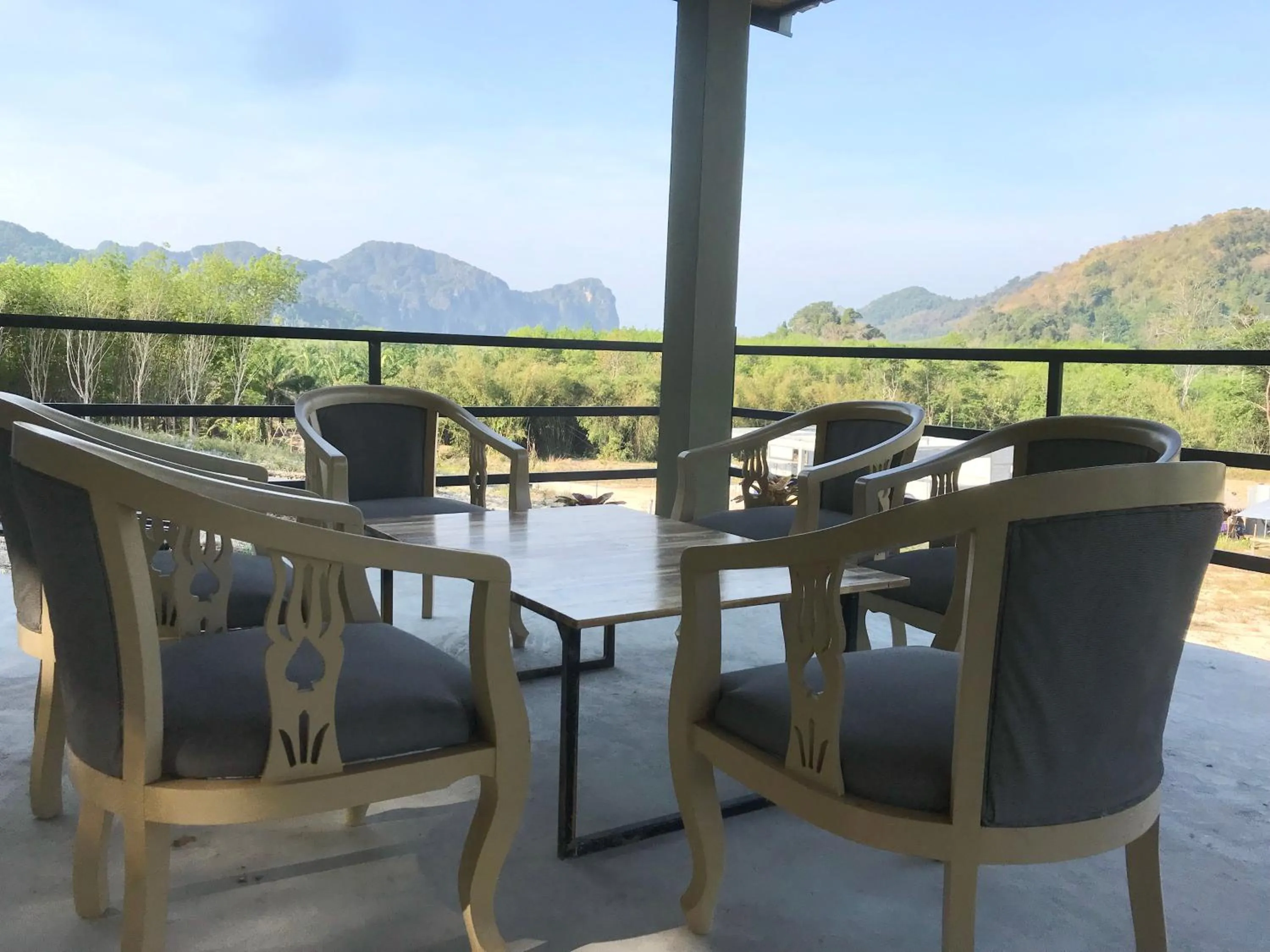 Restaurant/places to eat in Marigold Aonang Resort