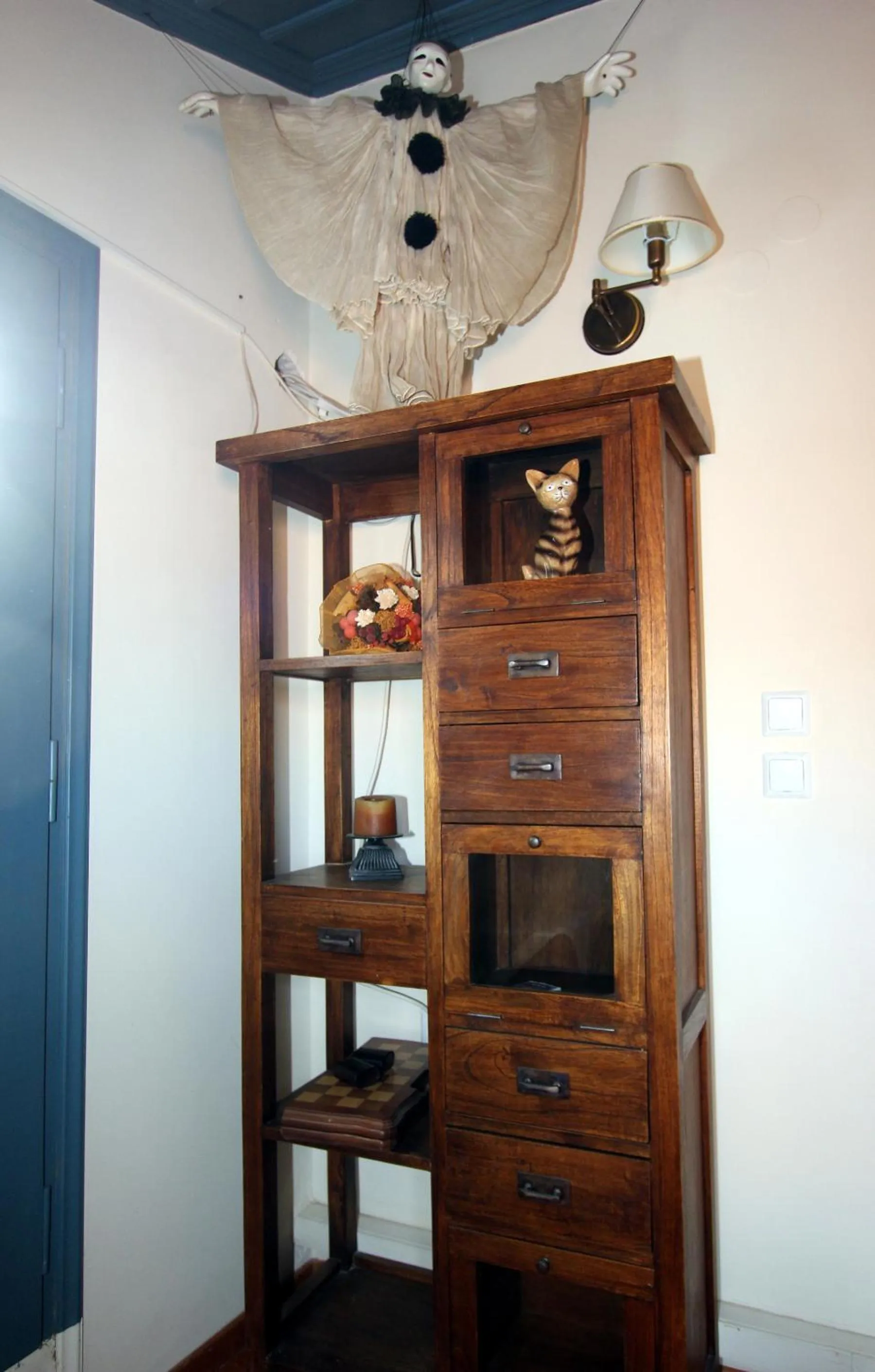 Decorative detail in Polyxenia Hotel