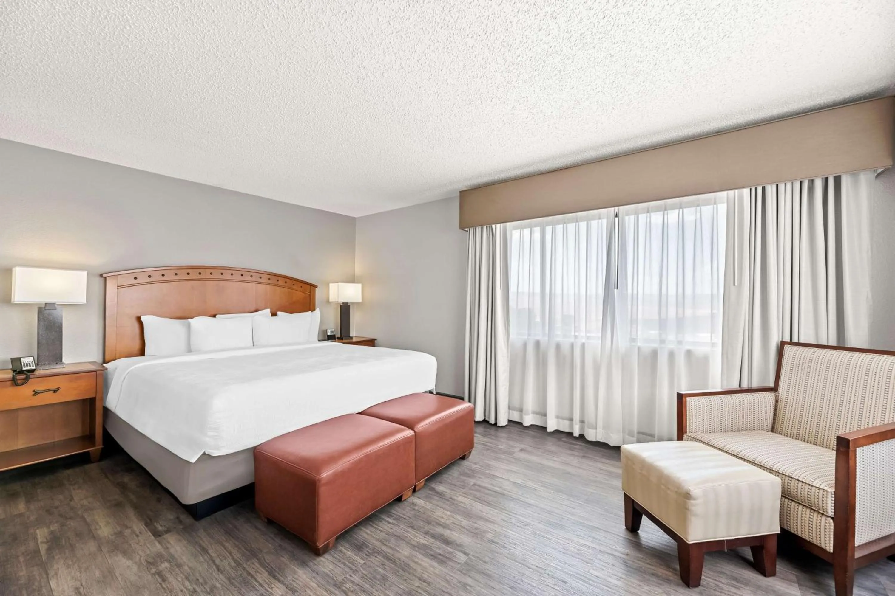 Photo of the whole room, Bed in Best Western Plus At Lake Powell