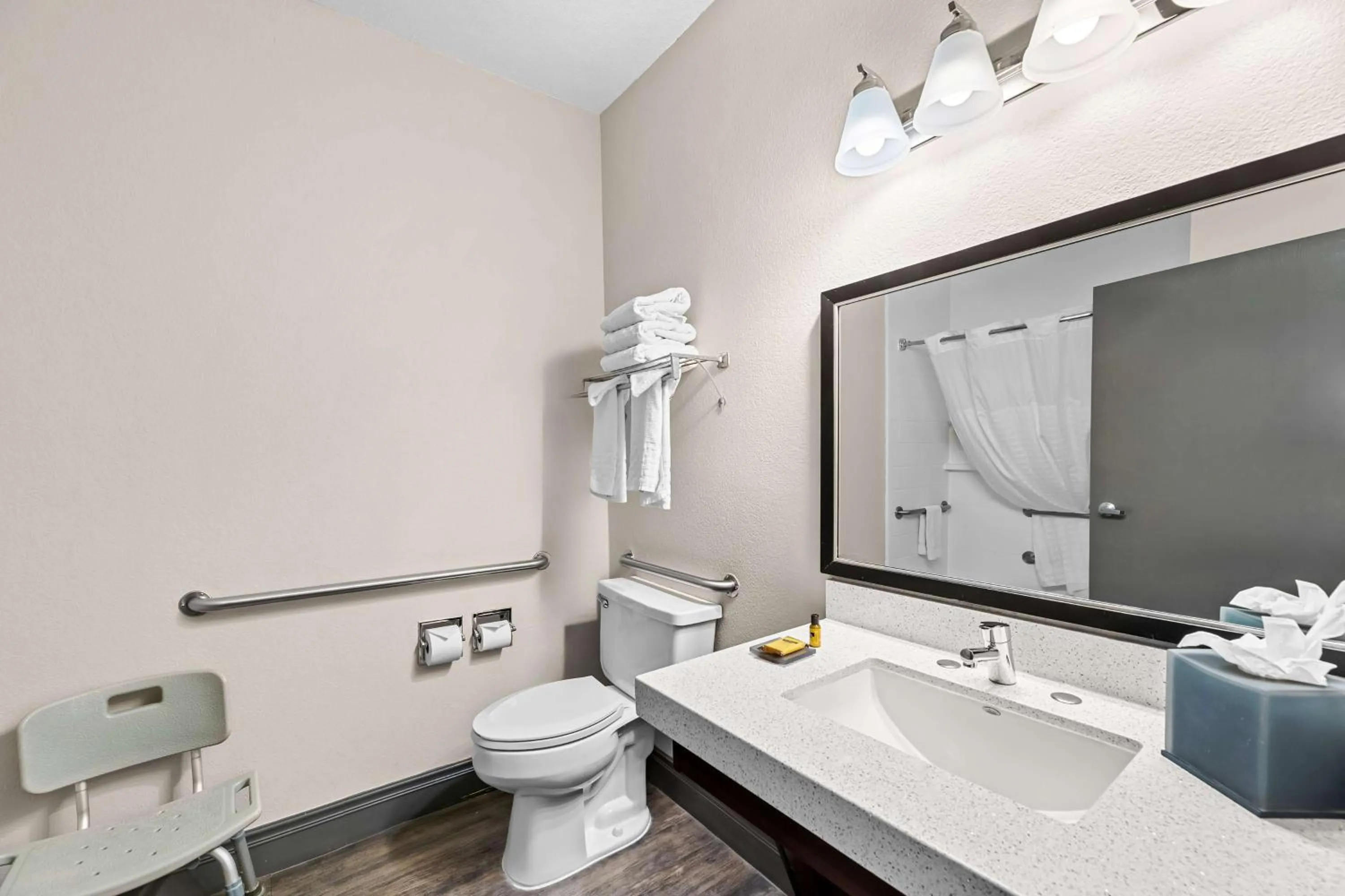 Bathroom in Best Western Plus At Lake Powell