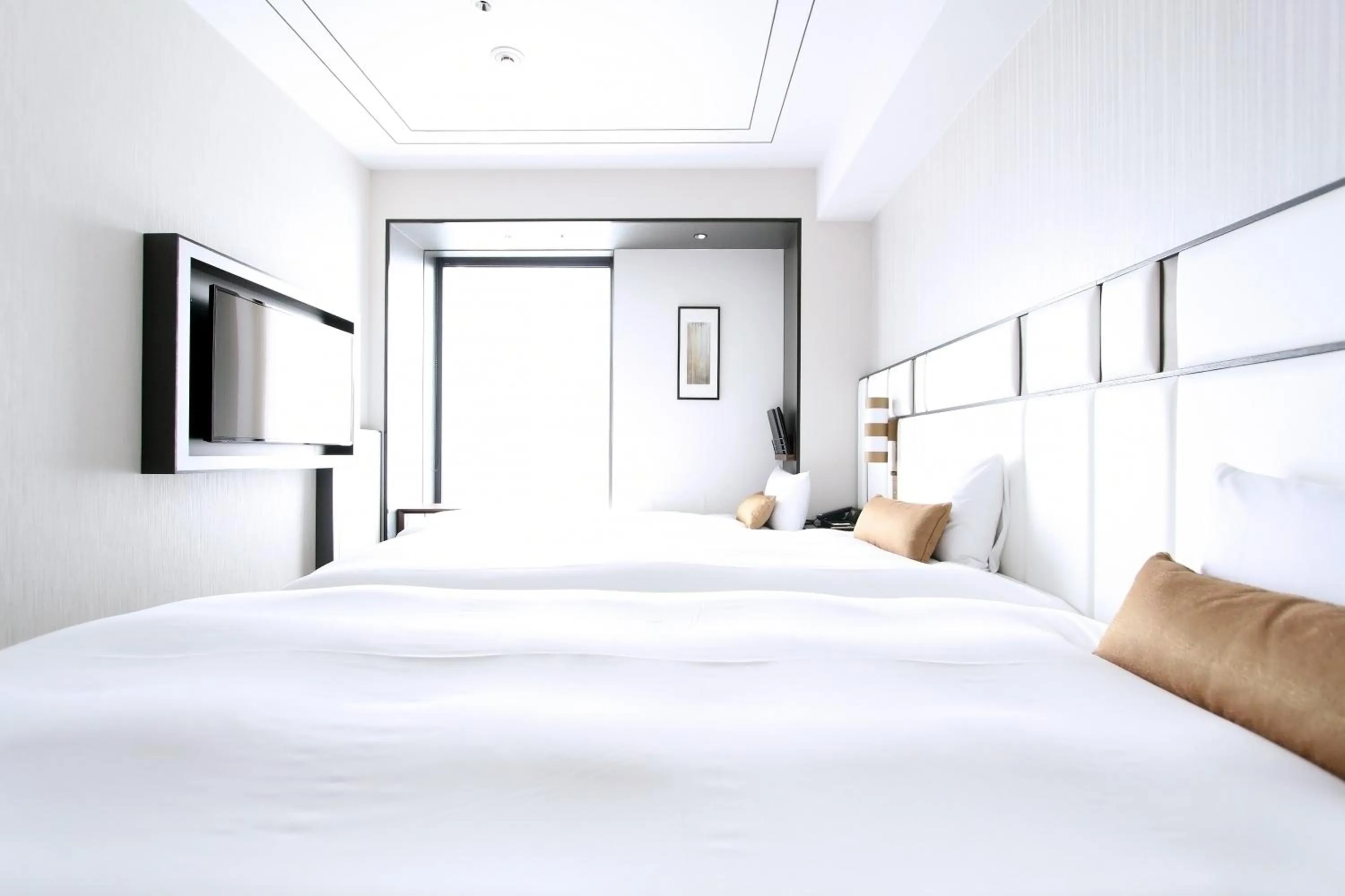 Photo of the whole room, Bed in KOKO HOTEL Premier Nihonbashi Hamacho