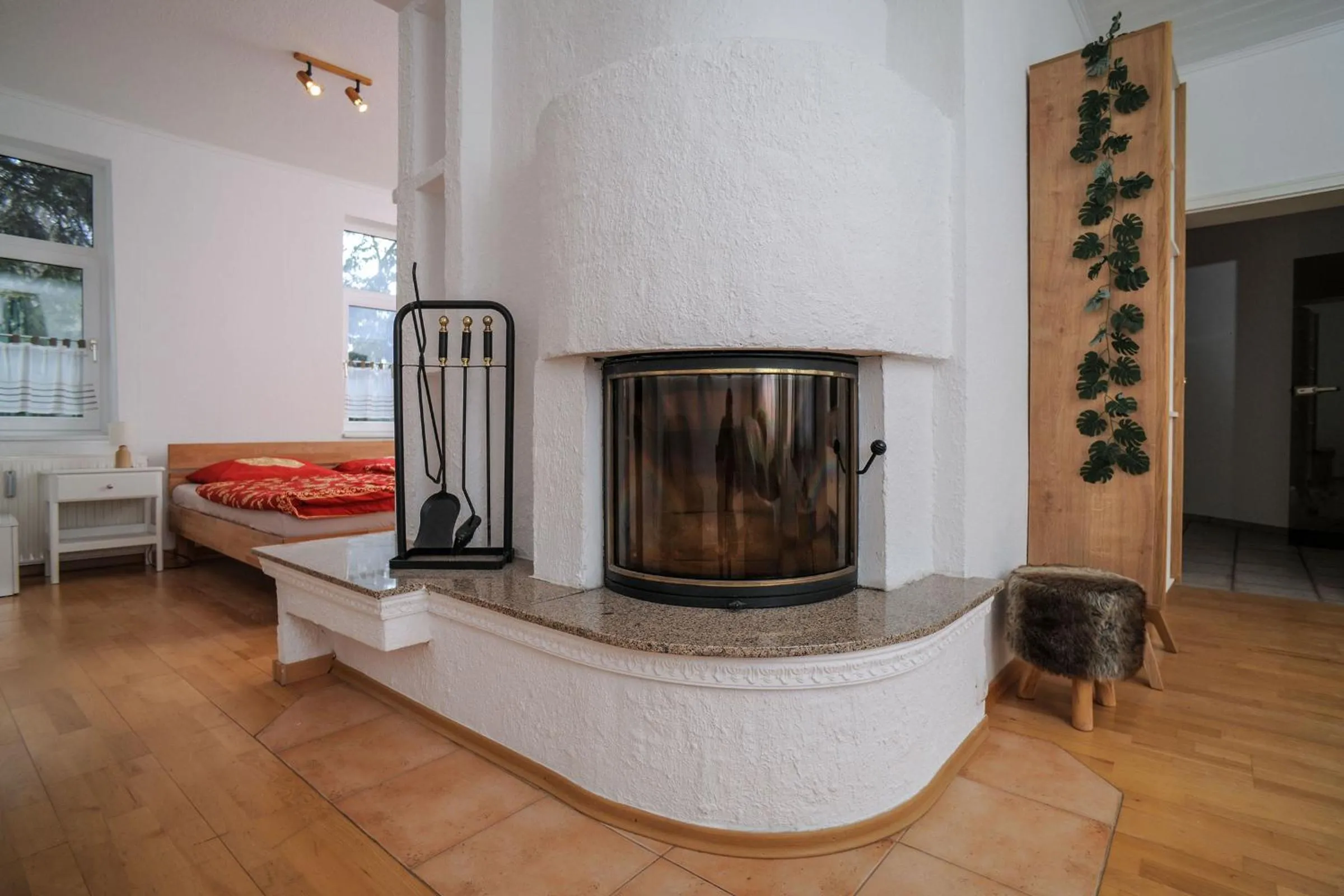Decorative detail, Bed in Designpension Traumschloss Hotel Garni