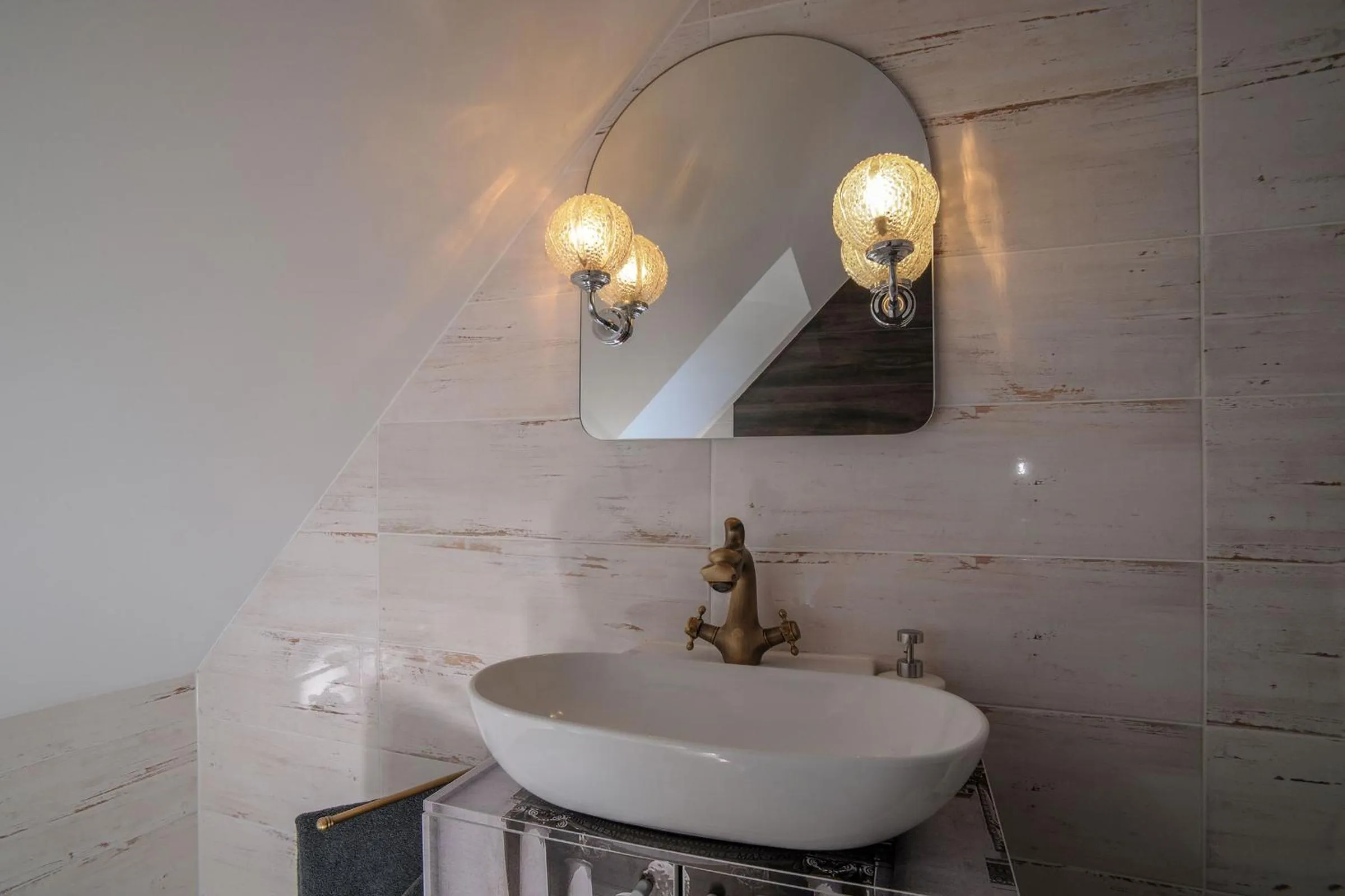Bathroom in Designpension Traumschloss Hotel Garni