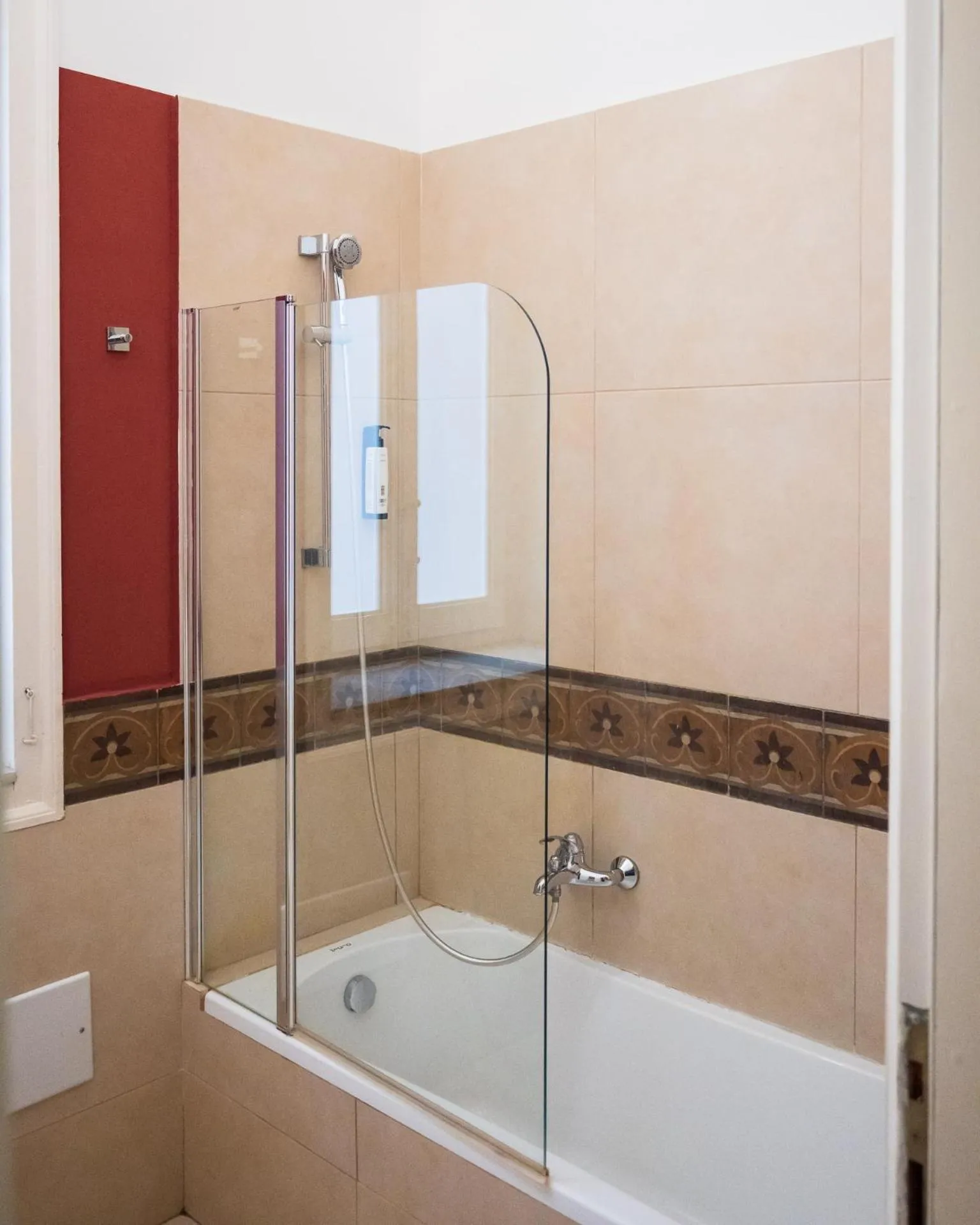 Shower in casa mo room and suite