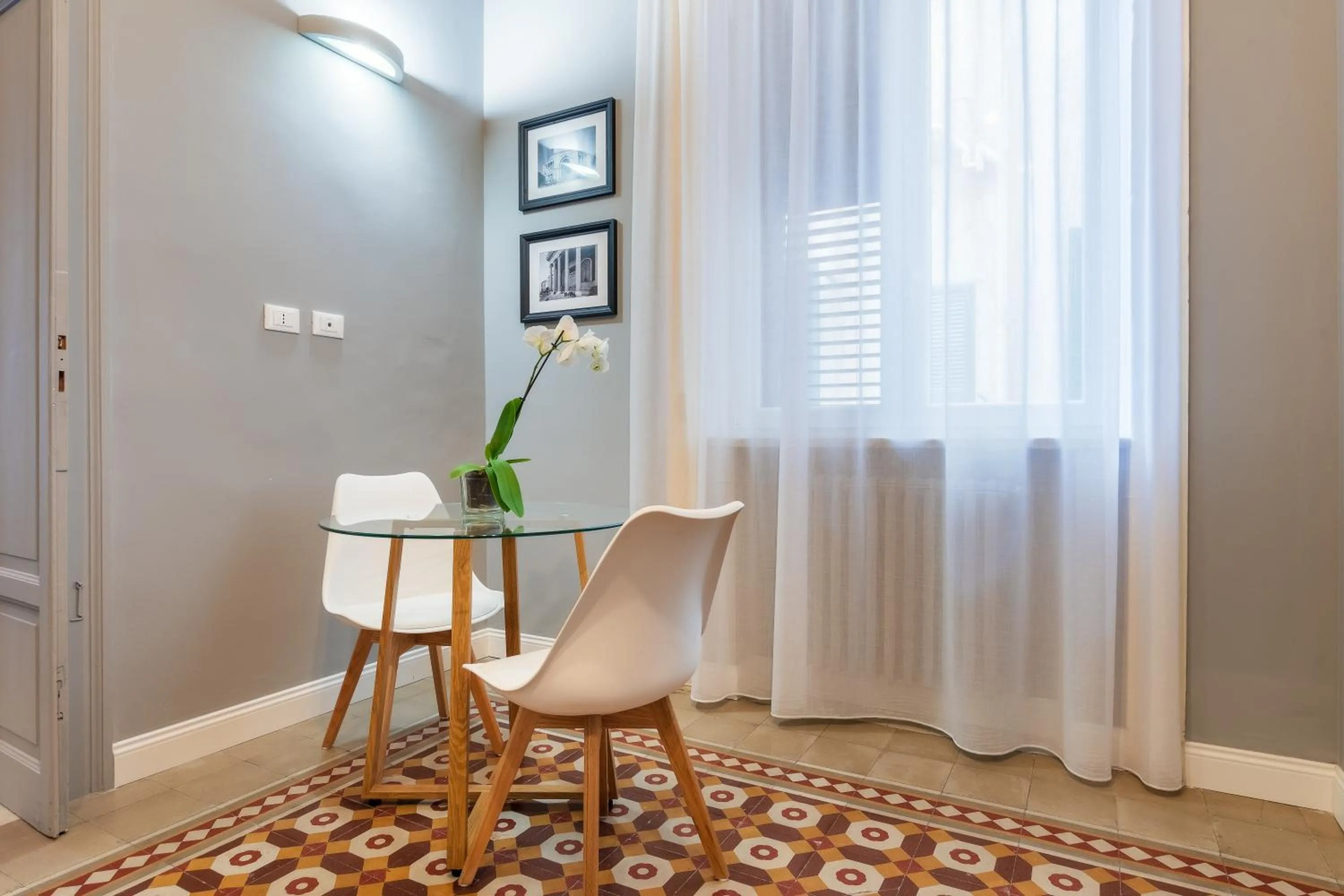 Living room in casa mo room and suite