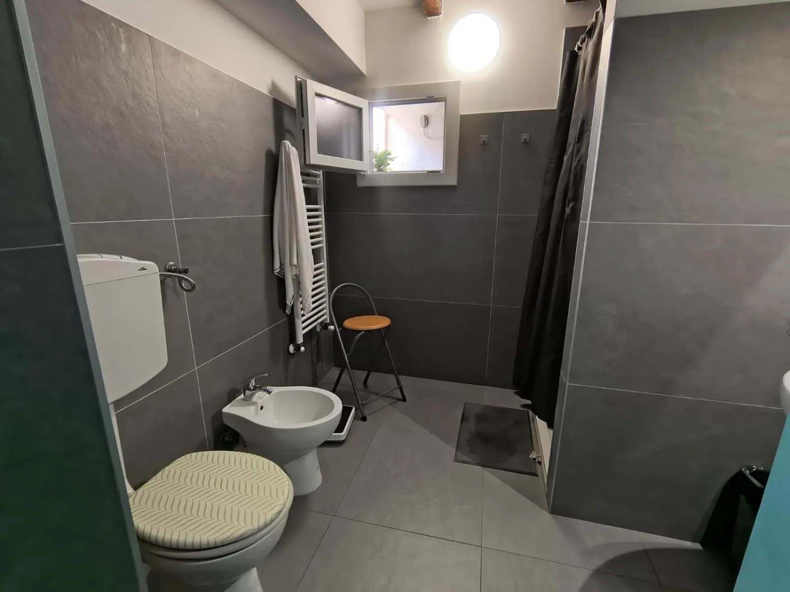 Shower in Hostel Il Nosadillo - Bologna