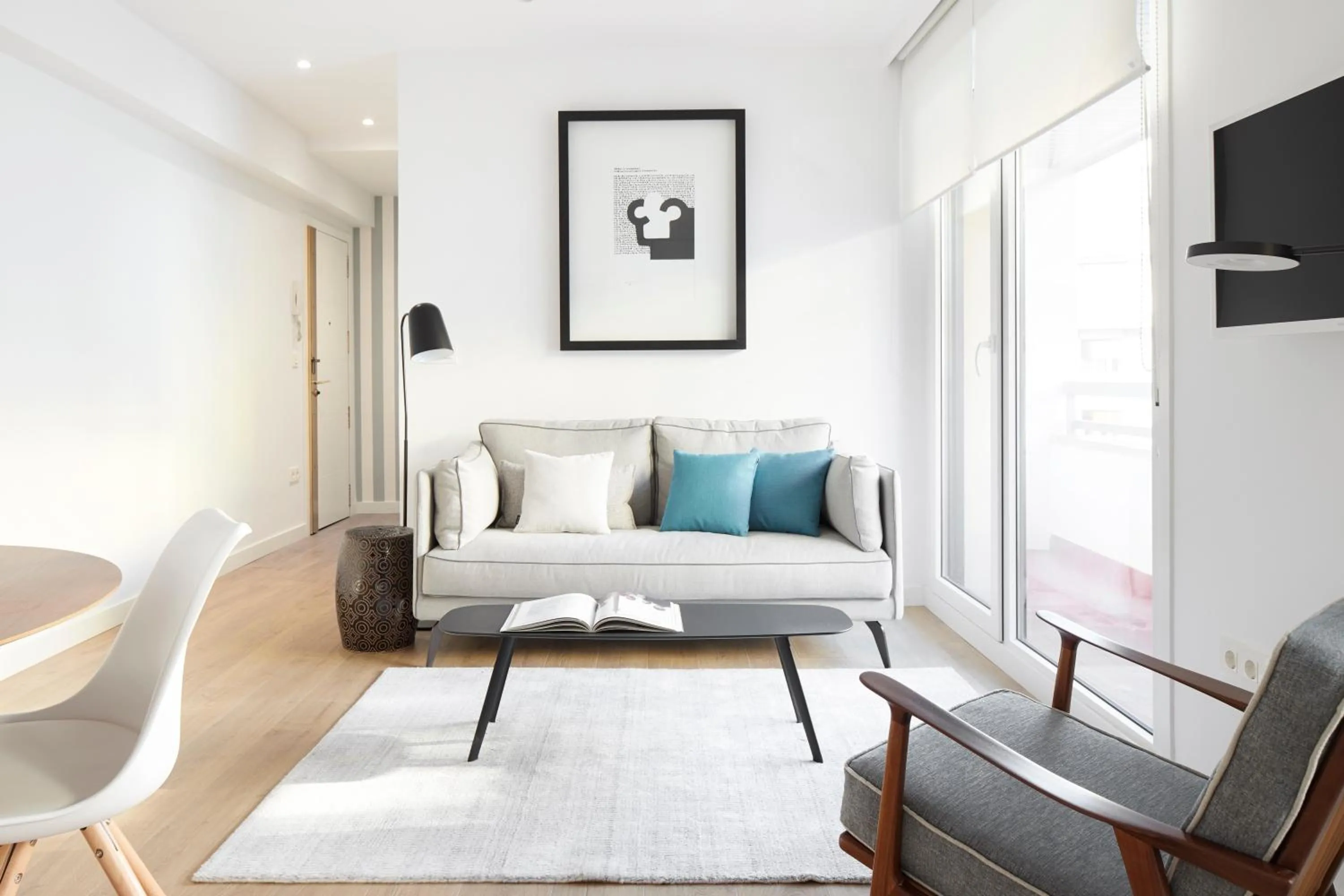 Living room in San Francisco 2 by FeelFree Rentals