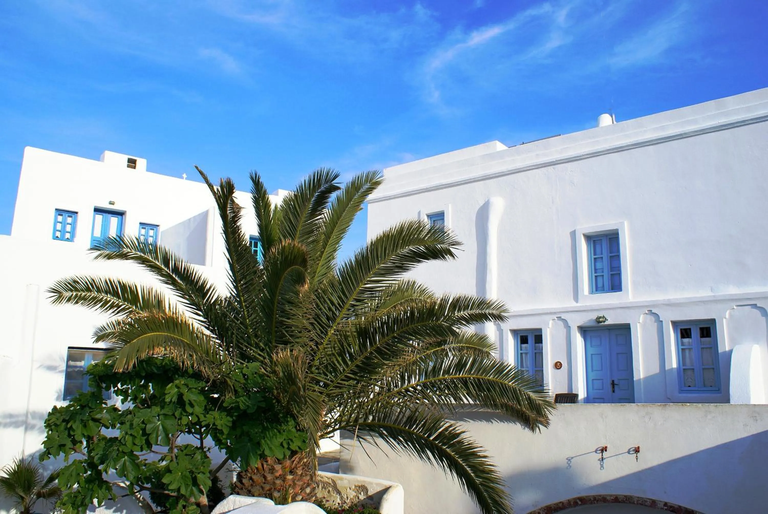 Day in Aethrio Sunset Village - Oia