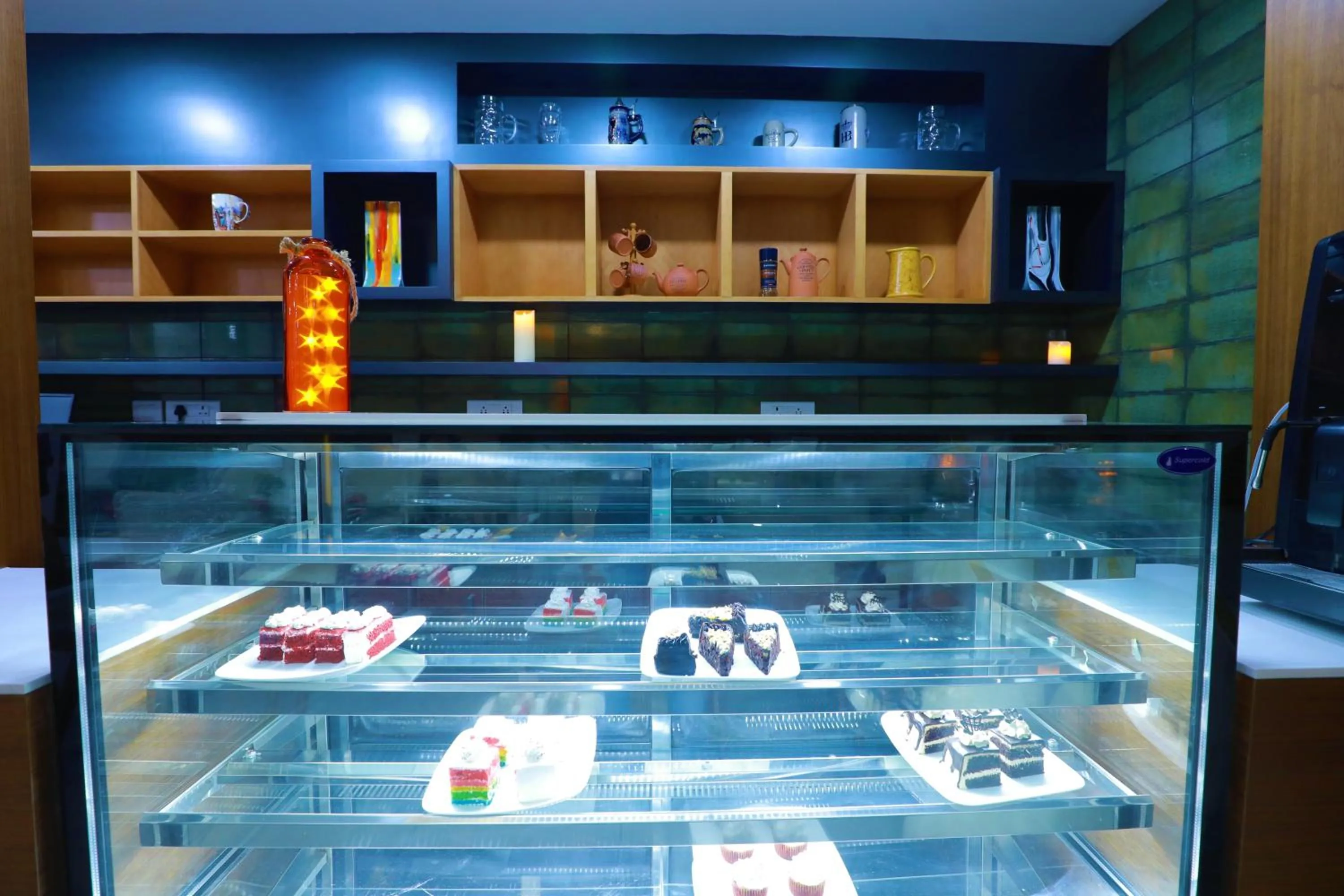 Restaurant/places to eat in Swades Myhome