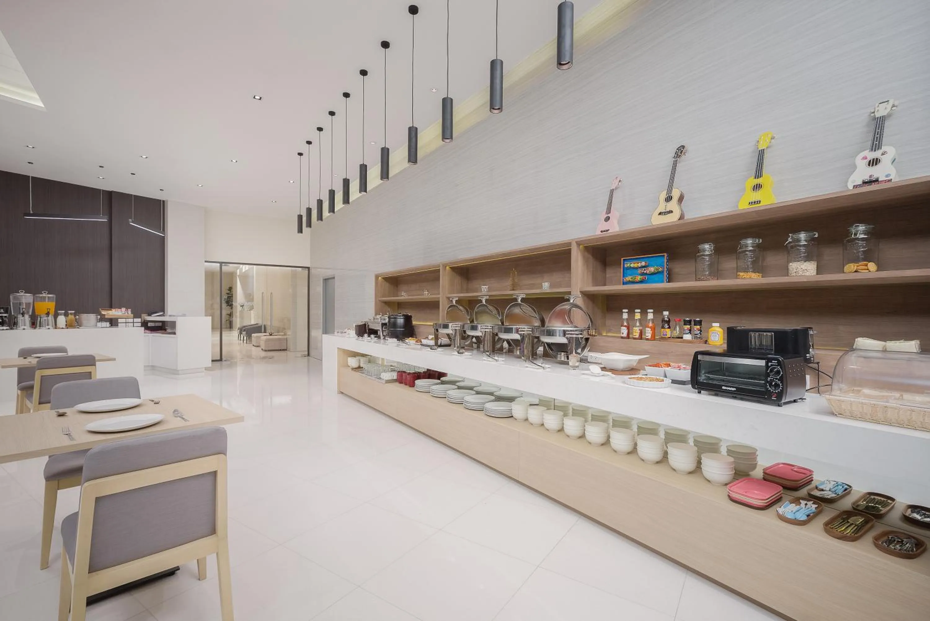 Breakfast in Somerset Harbourview Sri Racha