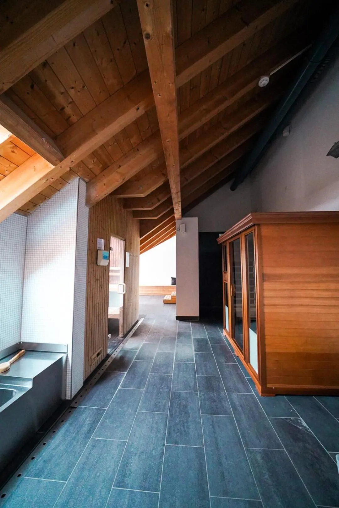 Spa and wellness centre/facilities in Hirschen Guesthouse - Village Hotel